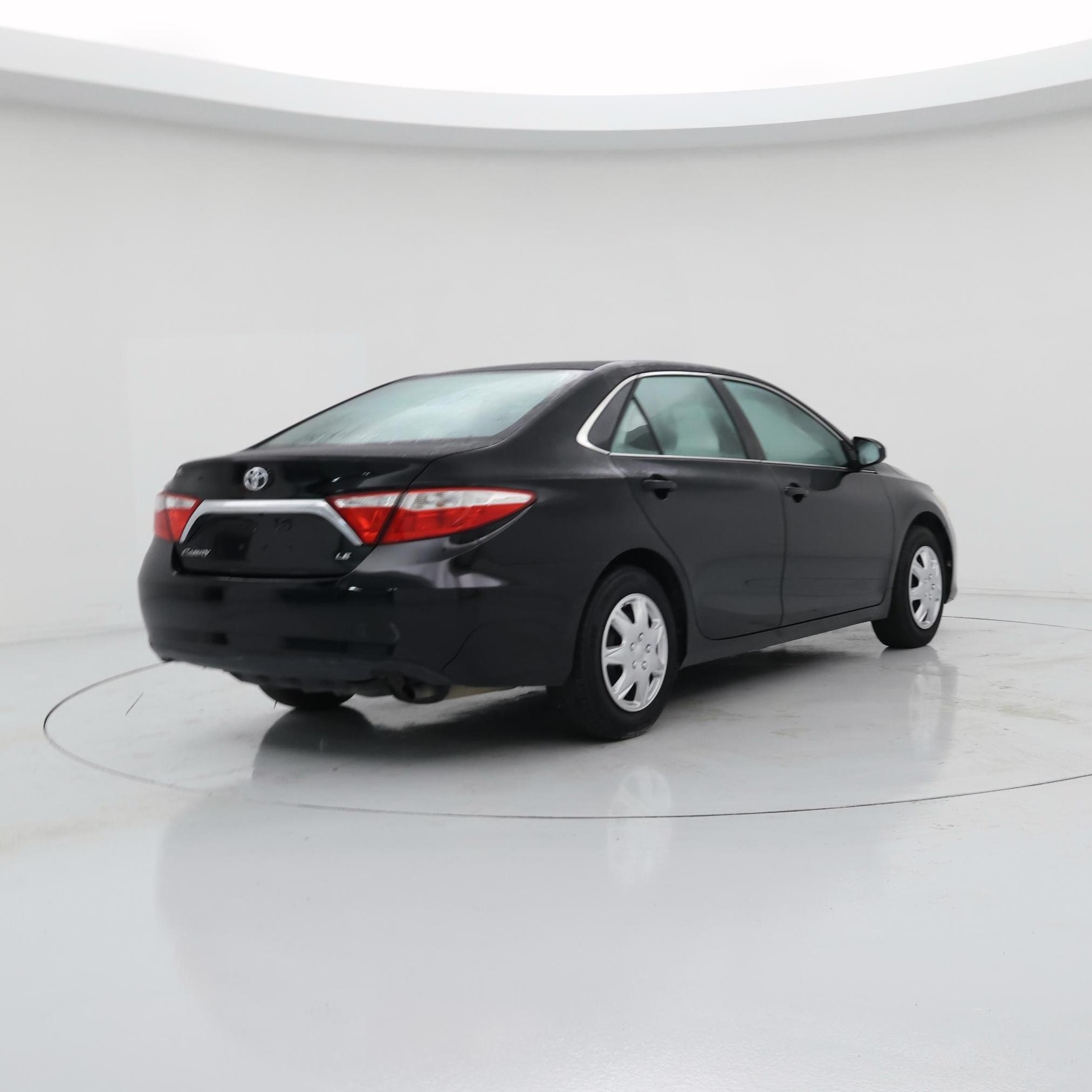 Thumbnail: 2016 Toyota Camry - 8