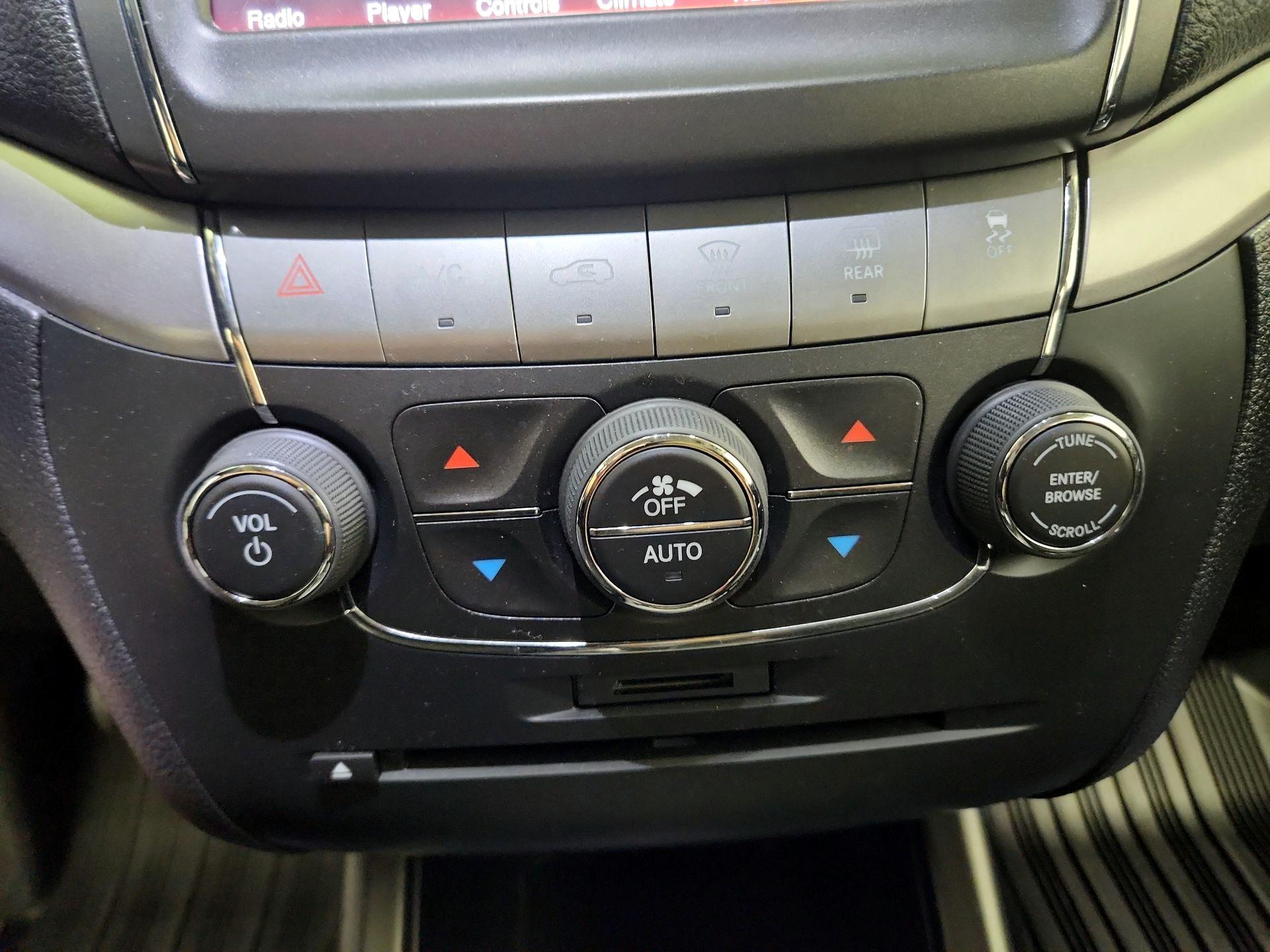 Thumbnail: 2020 Dodge Journey - 17