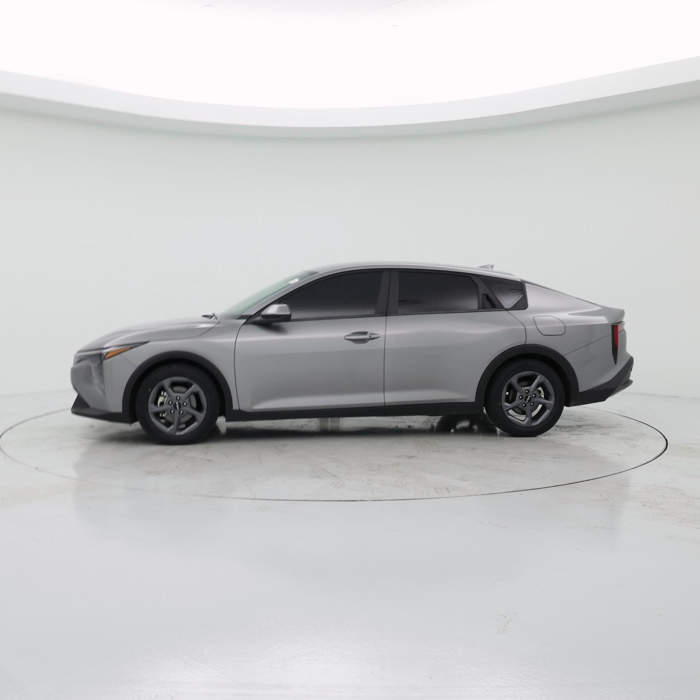 Thumbnail: 2025 Kia K4 - 3