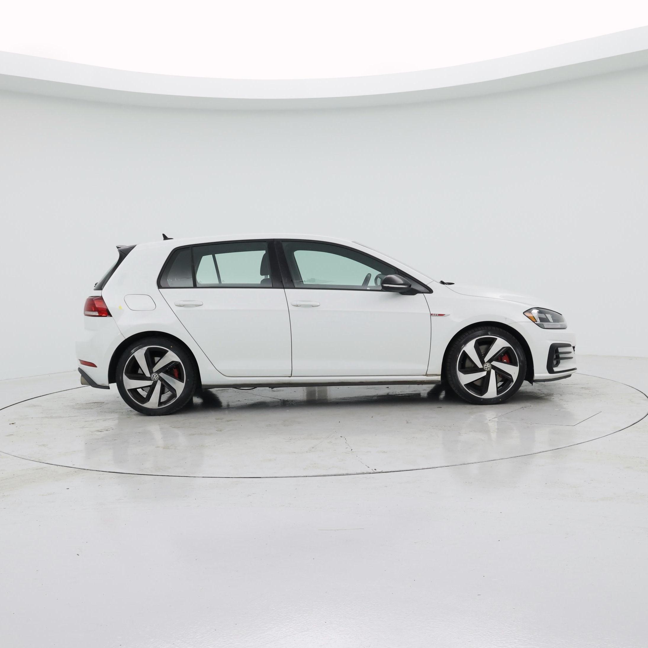 Thumbnail: 2021 Volkswagen Golf - 7