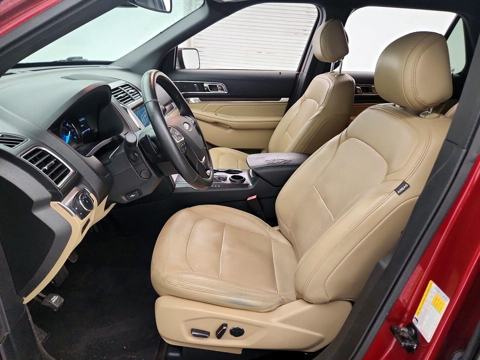 Thumbnail: 2017 Ford Explorer - 11