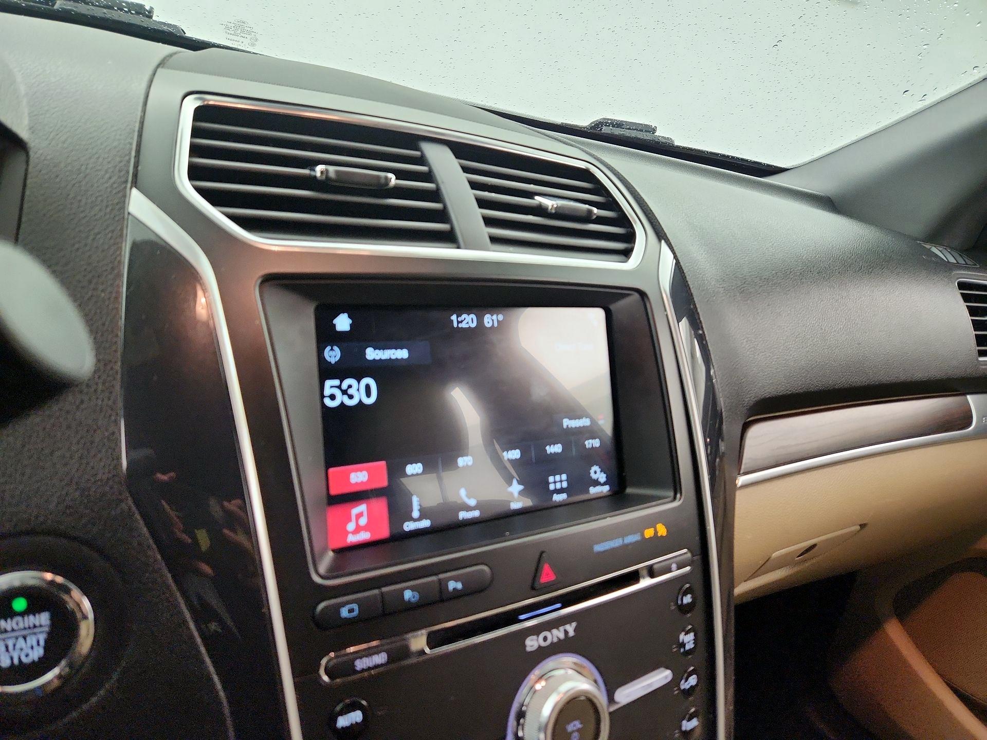 Thumbnail: 2017 Ford Explorer - 16