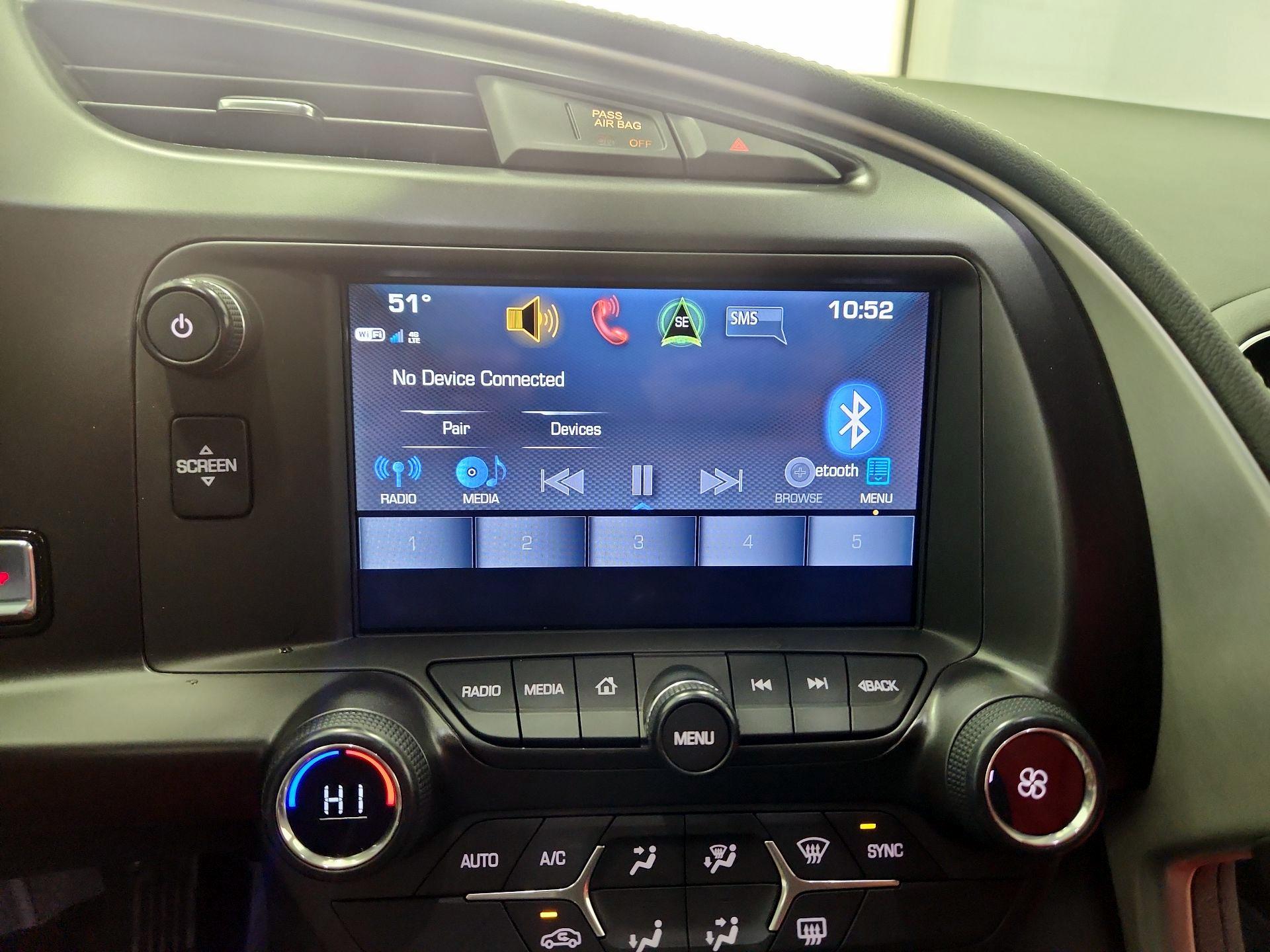 Thumbnail: 2018 Chevrolet Corvette - 15