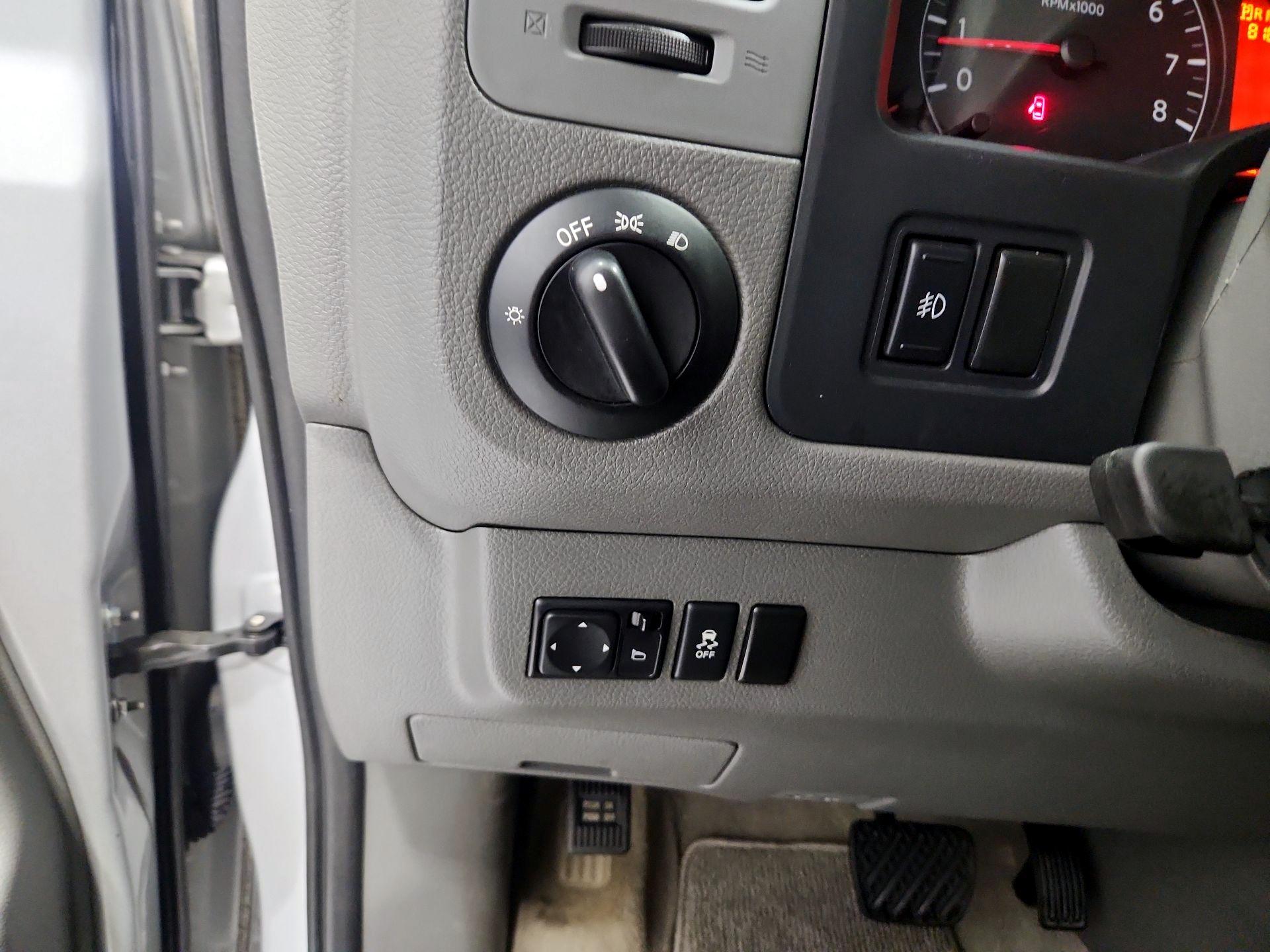 Thumbnail: 2020 Nissan NV - 13