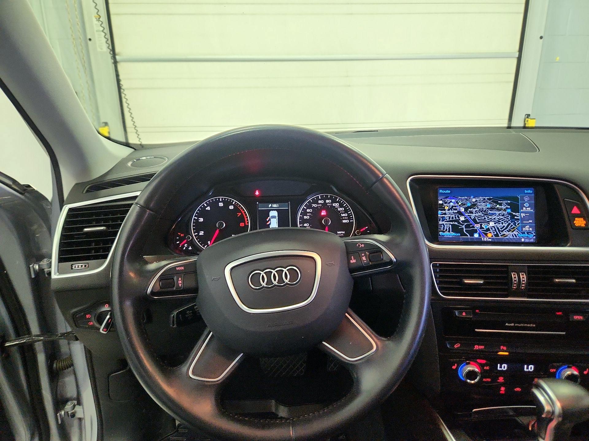 Thumbnail: 2015 Audi Q5 - 10