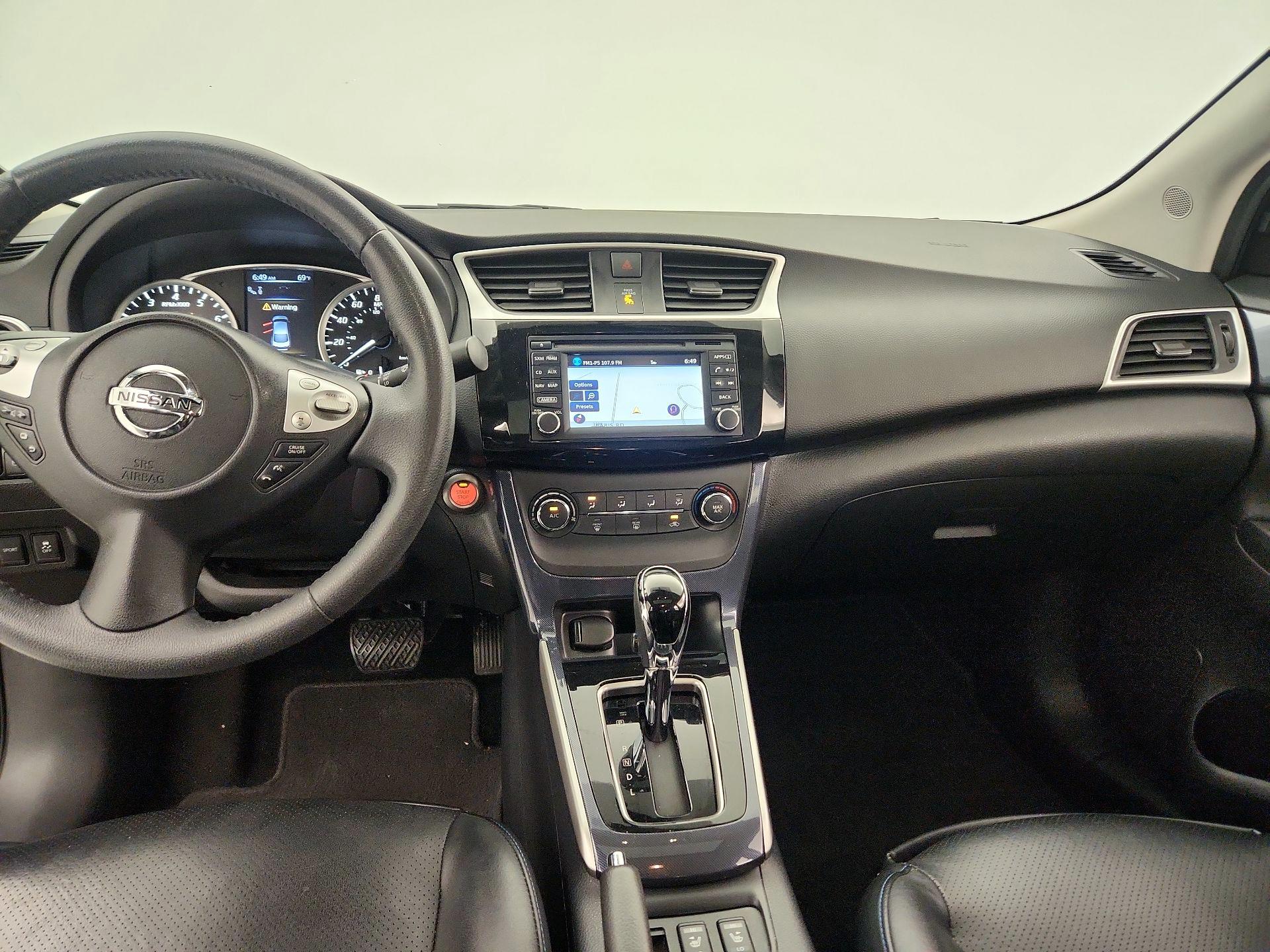 Thumbnail: 2017 Nissan Sentra - 9