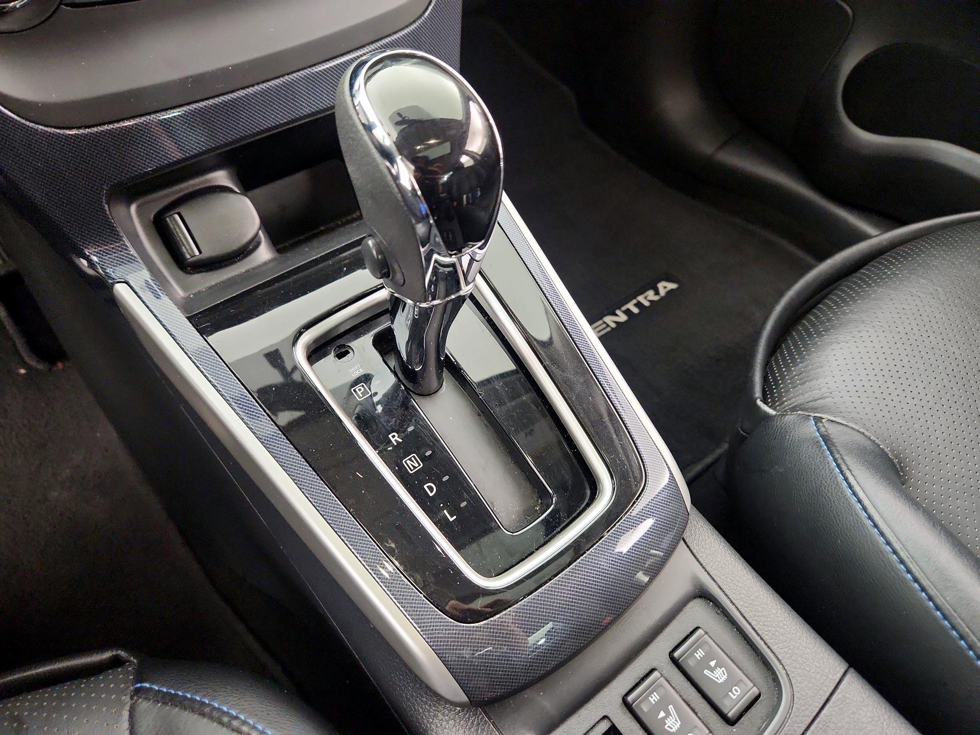 Thumbnail: 2017 Nissan Sentra - 18