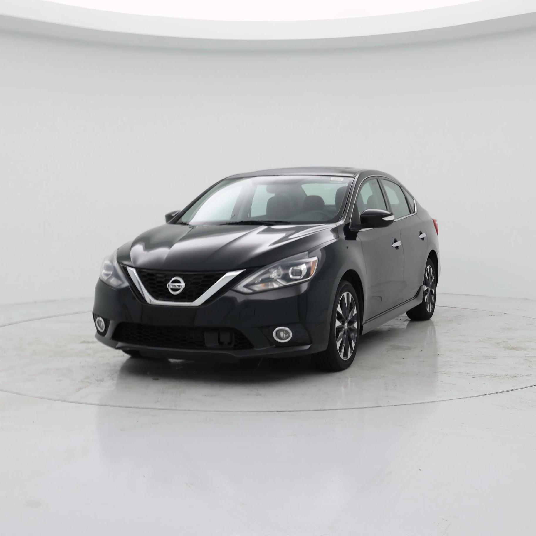 Thumbnail: 2017 Nissan Sentra - 4