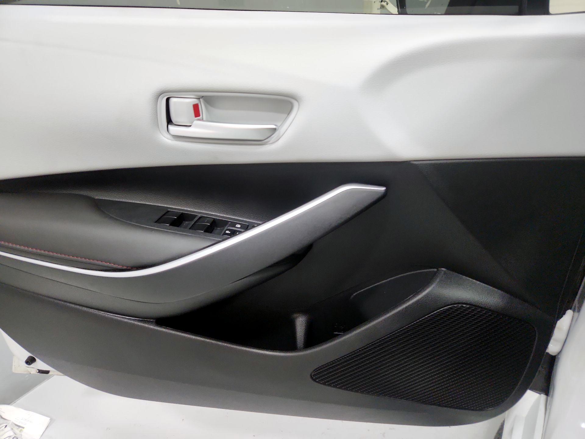 Thumbnail: 2023 Toyota Corolla - 12