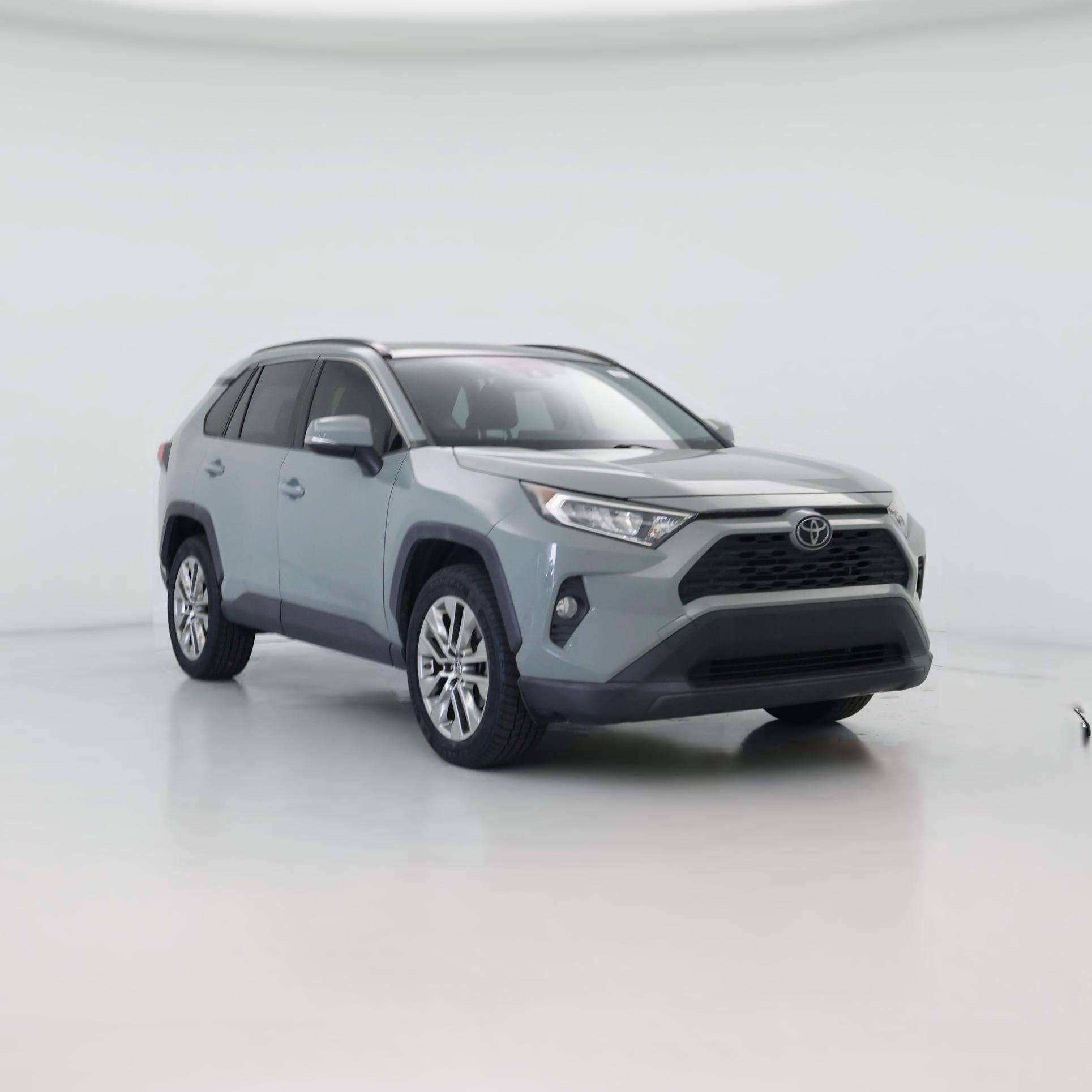 Thumbnail: 2019 Toyota RAV4 - 1