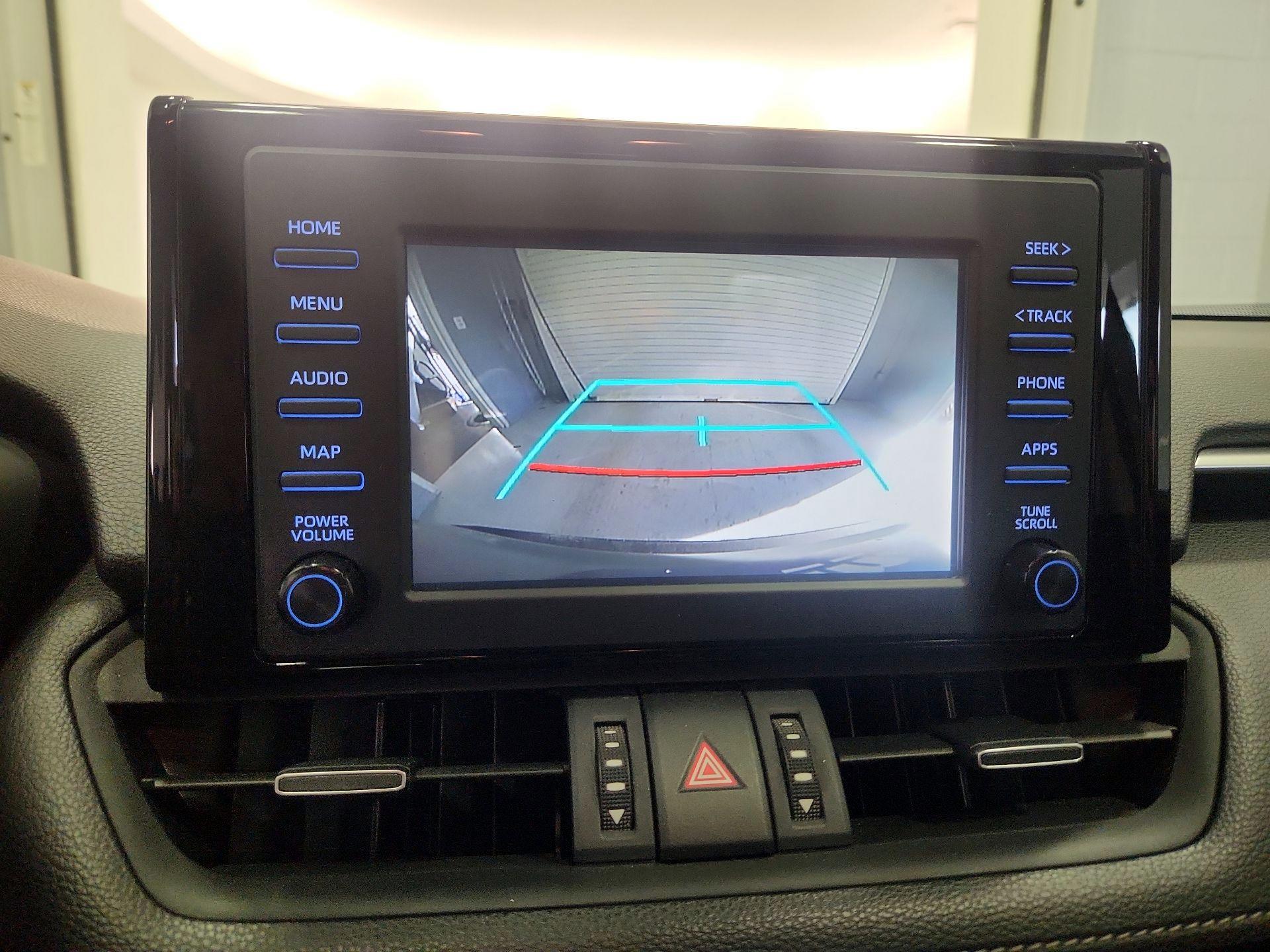 Thumbnail: 2019 Toyota RAV4 - 14