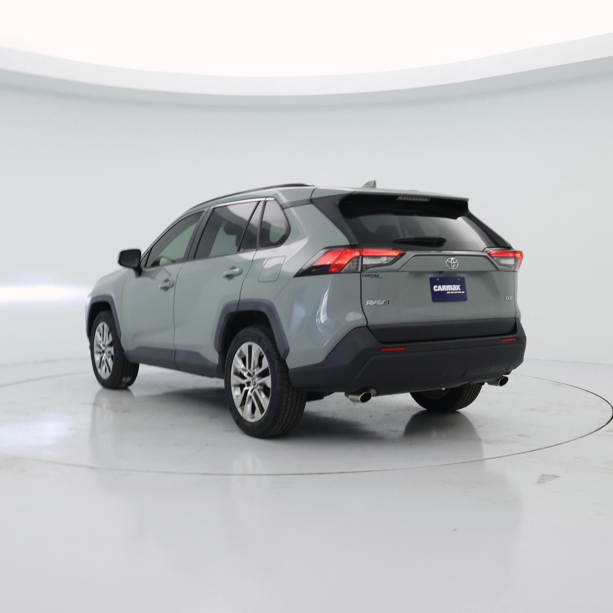 Thumbnail: 2019 Toyota RAV4 - 2