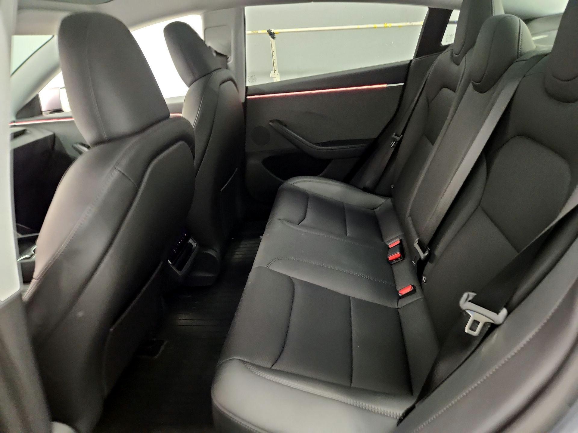 Thumbnail: 2025 Tesla Model 3 - 18