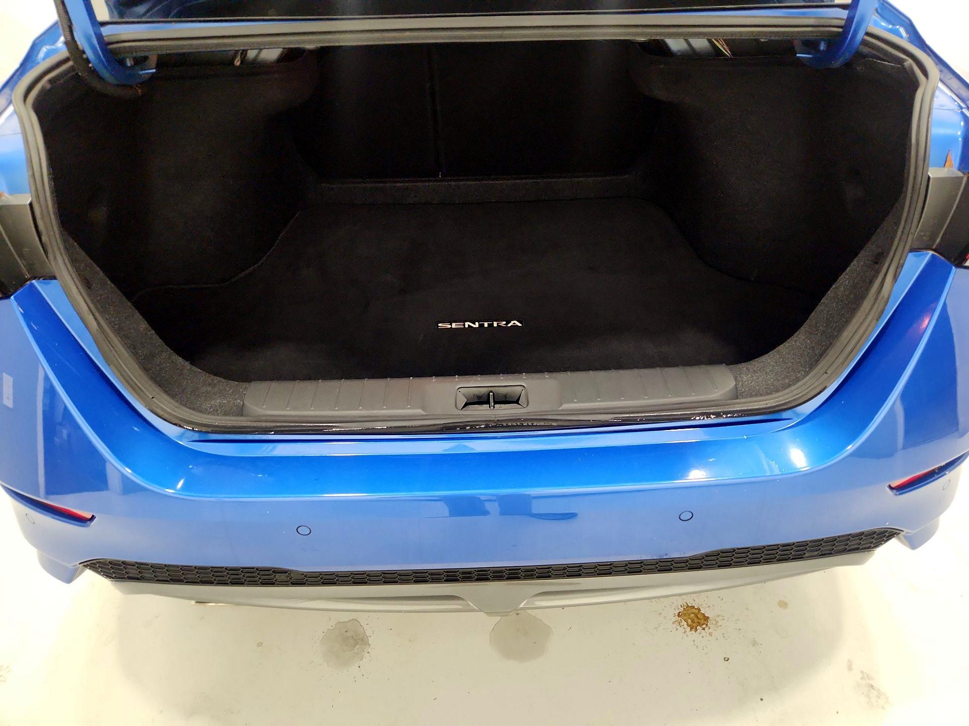 Thumbnail: 2020 Nissan Sentra - 20