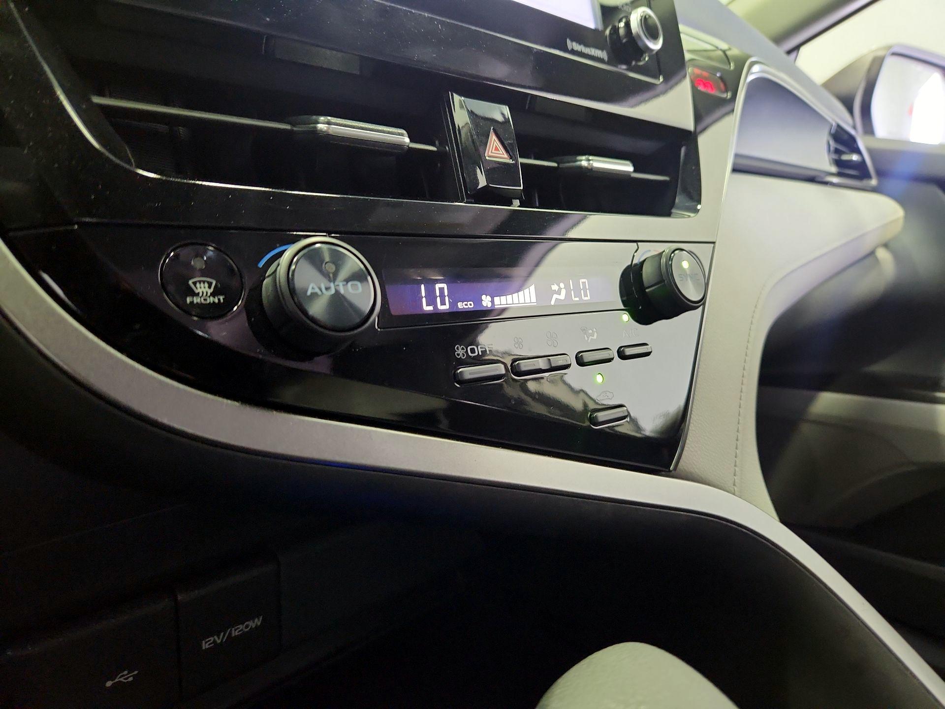 Thumbnail: 2023 Toyota Camry - 16