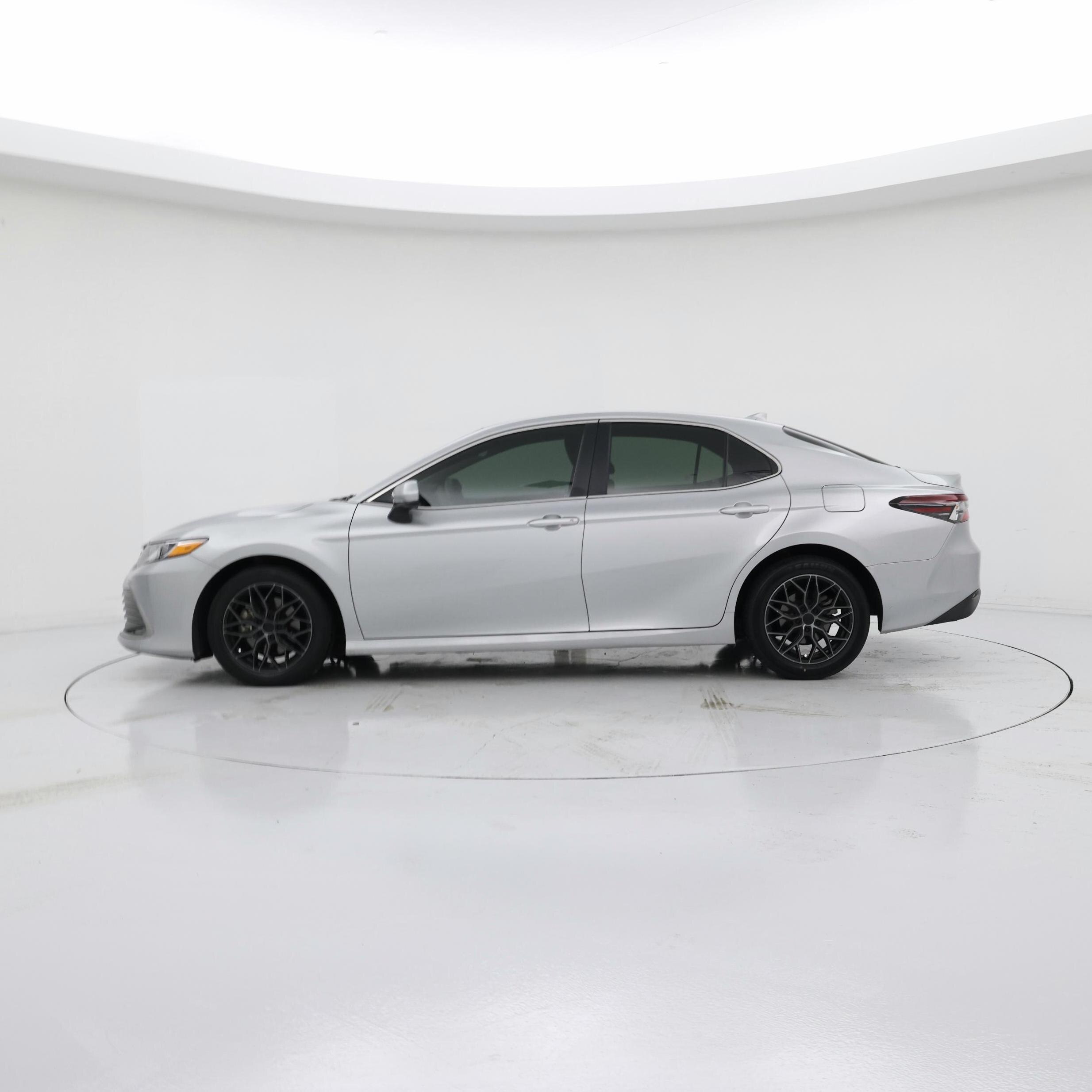 Thumbnail: 2023 Toyota Camry - 3