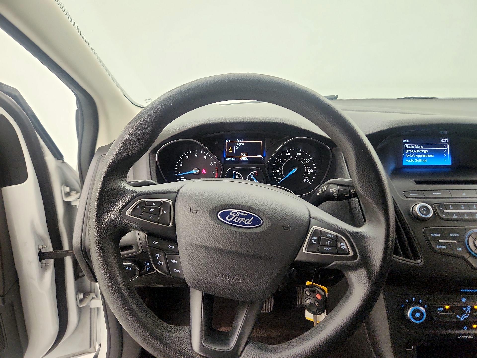 Thumbnail: 2017 Ford Focus - 10