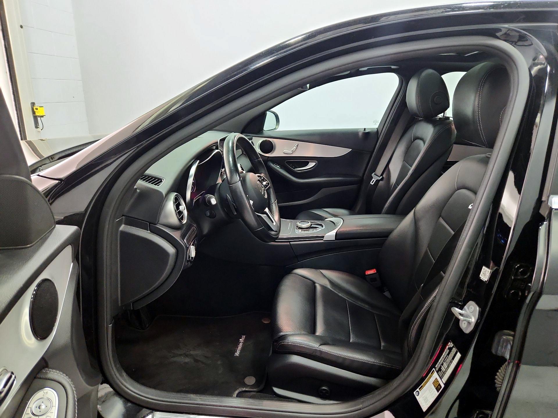 Thumbnail: 2019 Mercedes-Benz C-Class - 11