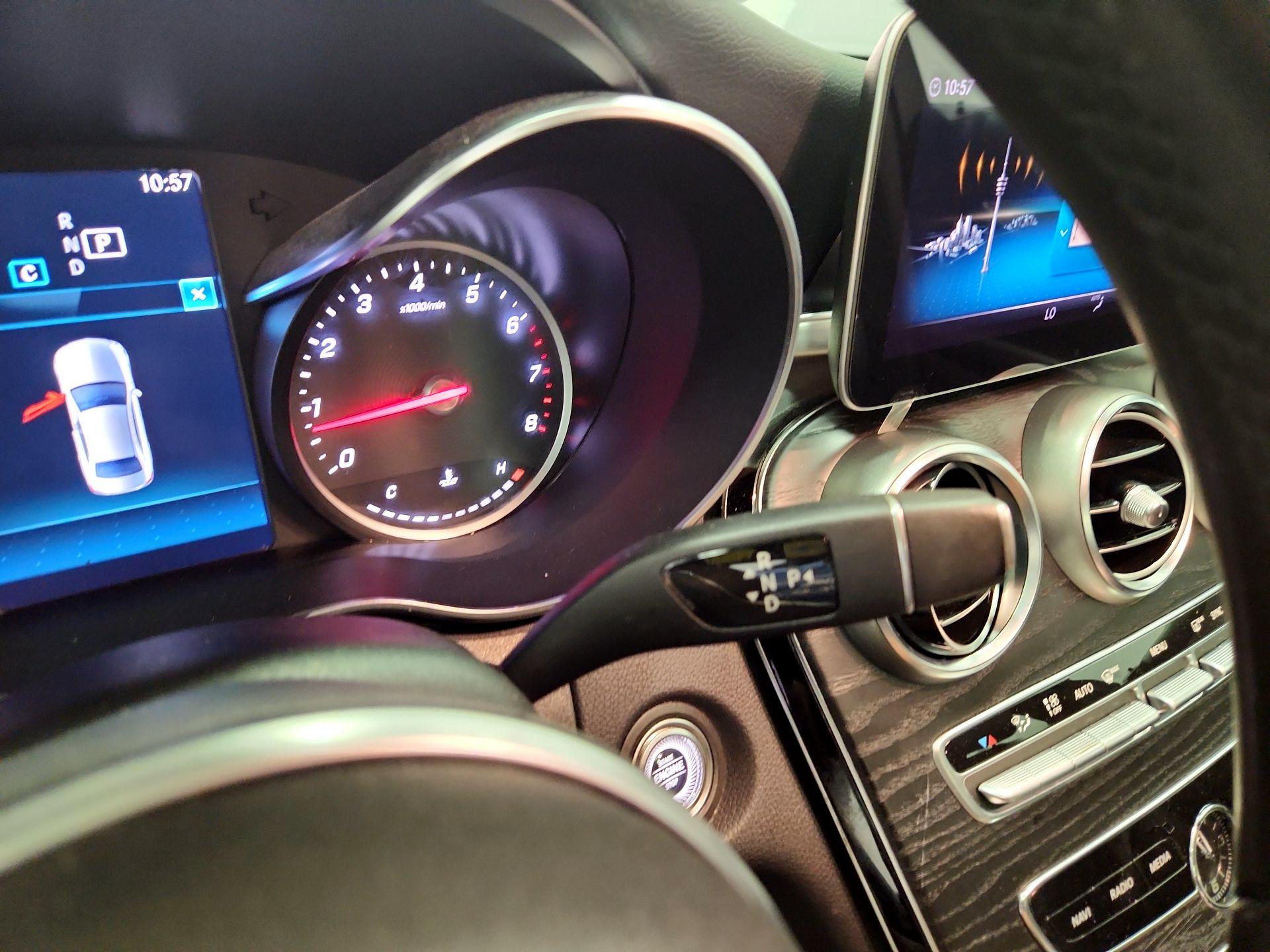 Thumbnail: 2019 Mercedes-Benz C-Class - 17