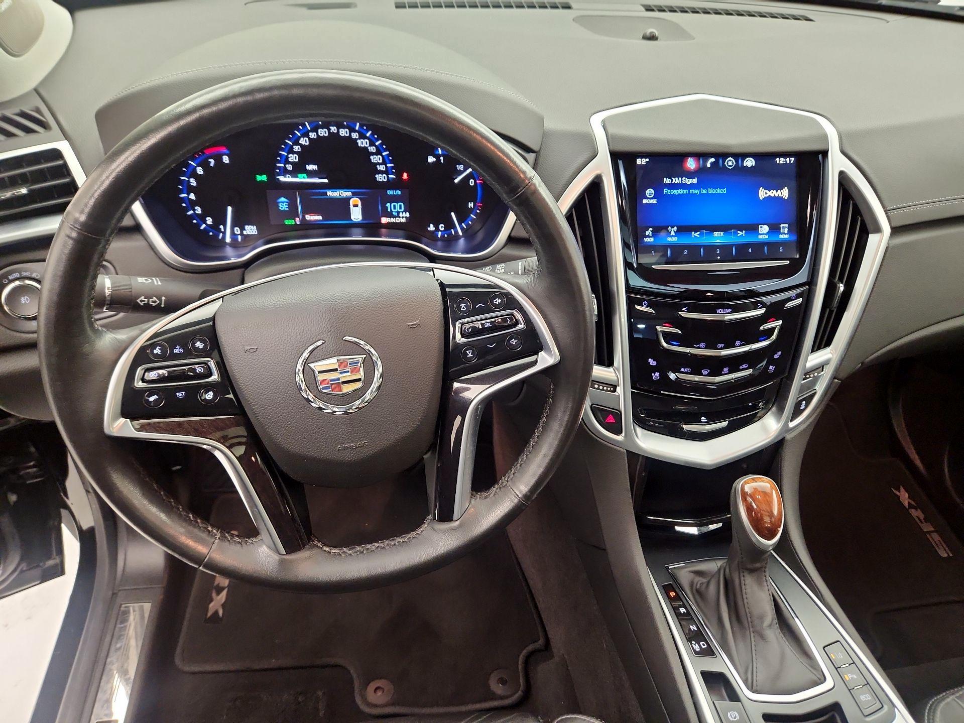Thumbnail: 2016 Cadillac SRX - 9
