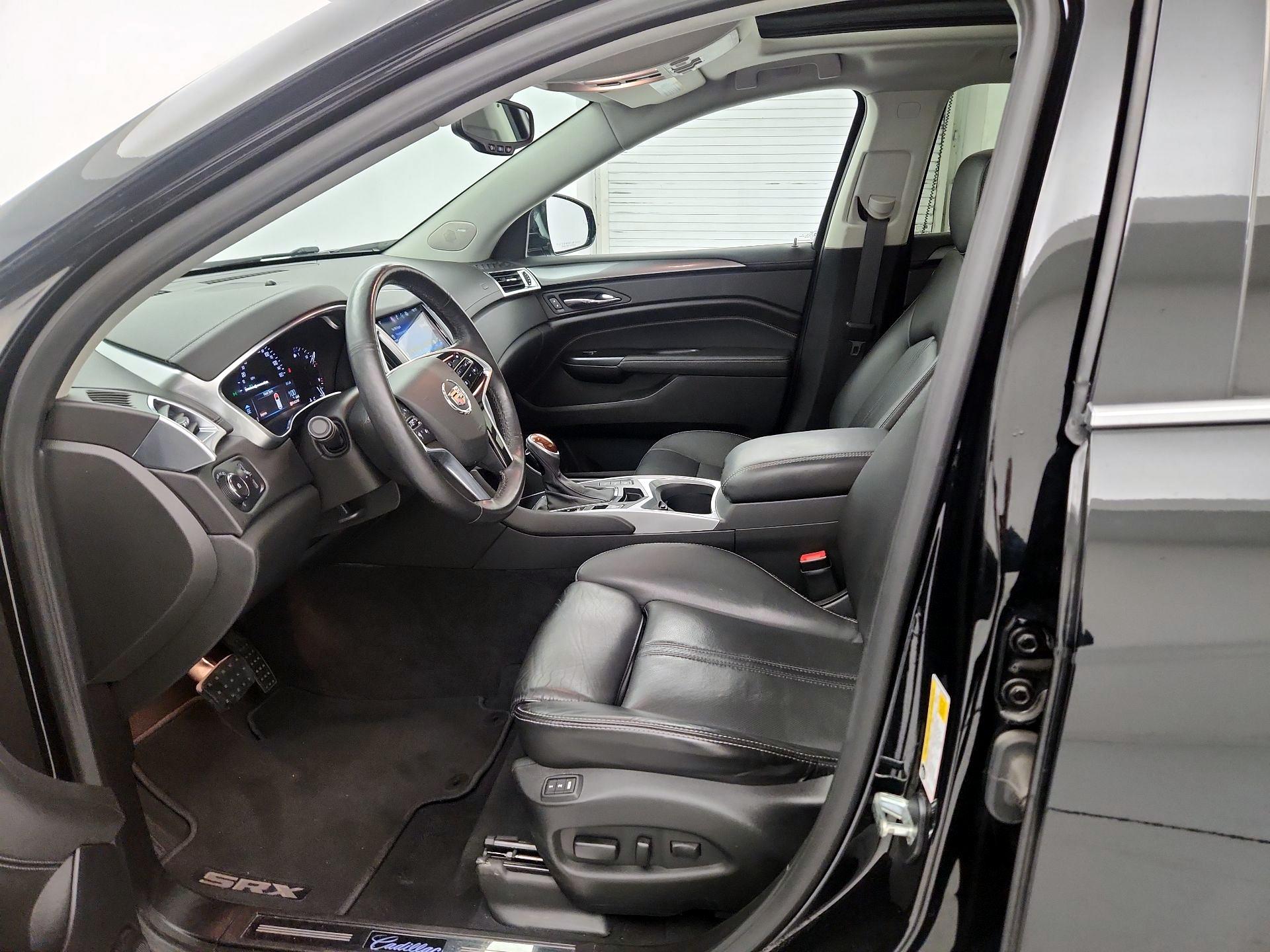 Thumbnail: 2016 Cadillac SRX - 11