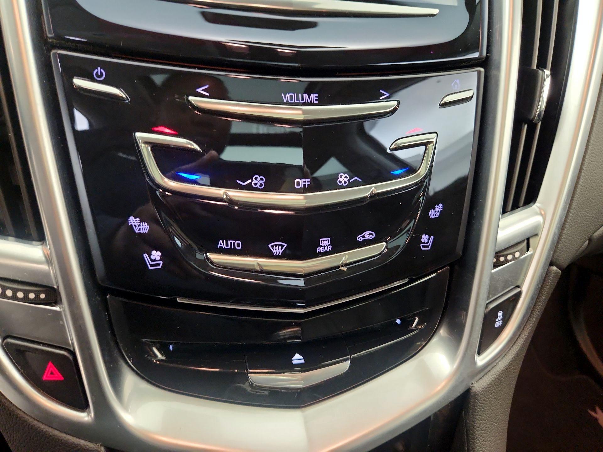 Thumbnail: 2016 Cadillac SRX - 16