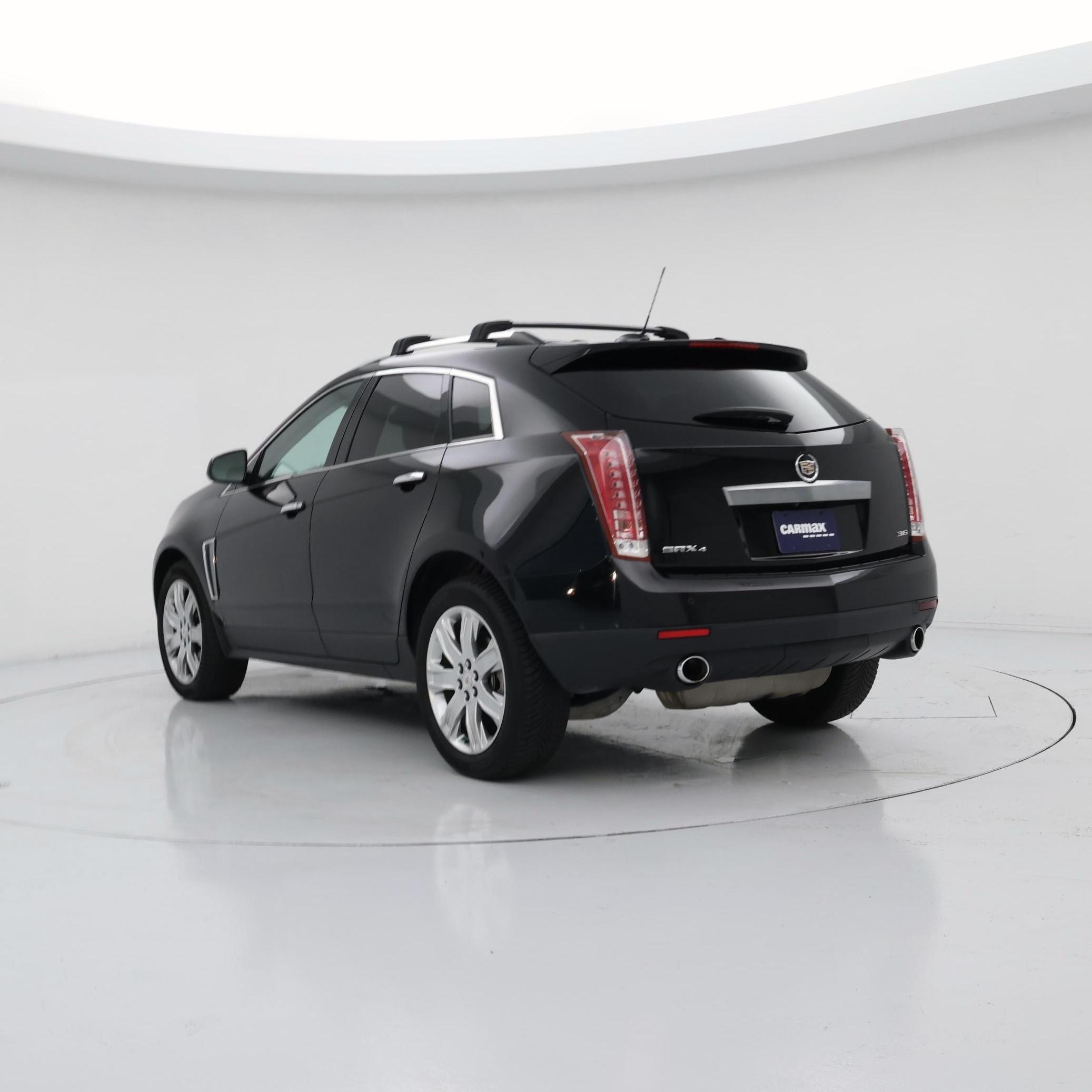 Thumbnail: 2016 Cadillac SRX - 2