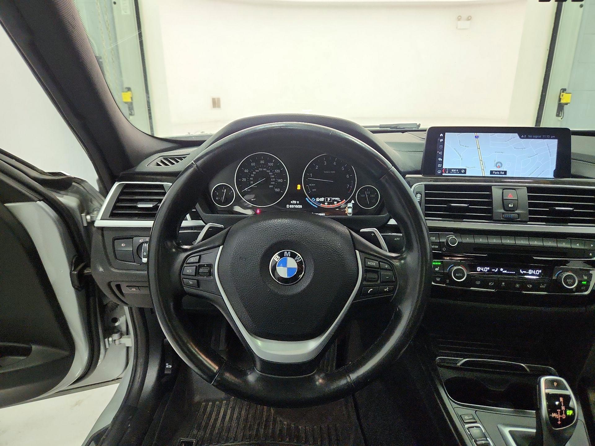 Thumbnail: 2018 BMW 3 Series - 10