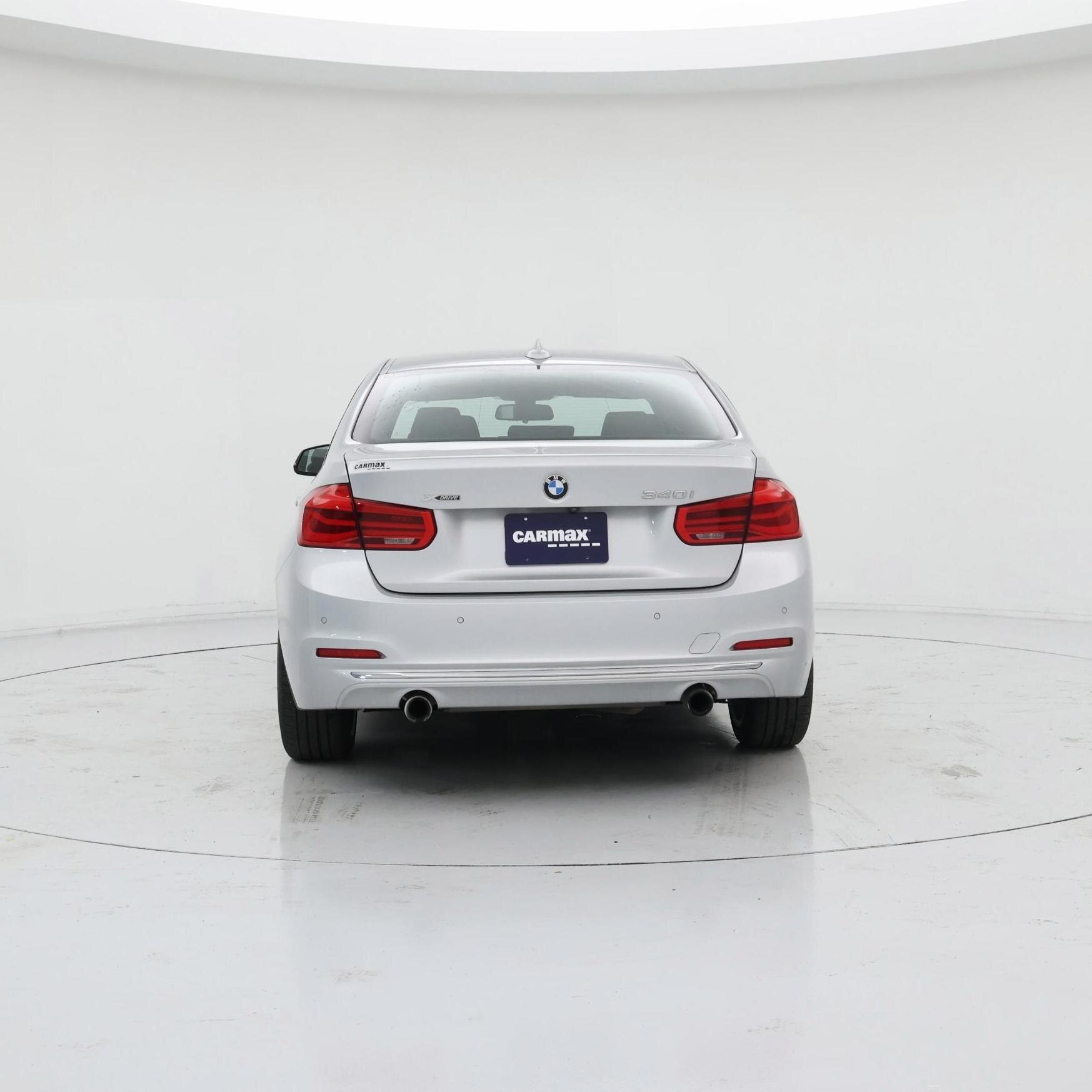 Thumbnail: 2018 BMW 3 Series - 6