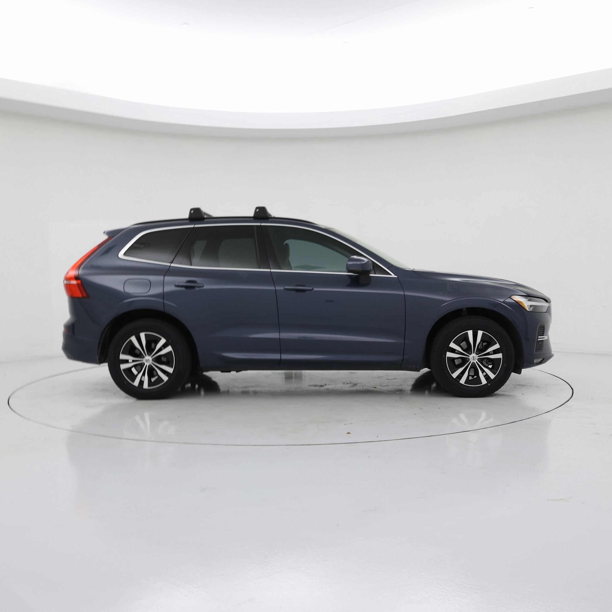 Thumbnail: 2023 Volvo XC60 - 7