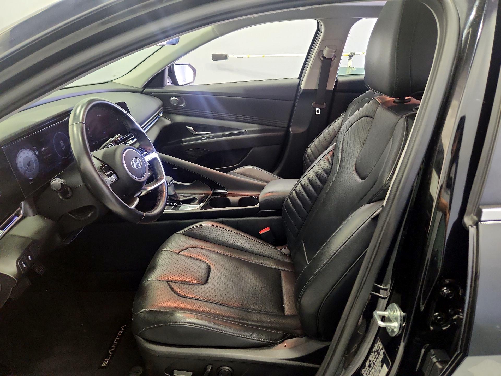 Thumbnail: 2024 Hyundai Elantra - 11