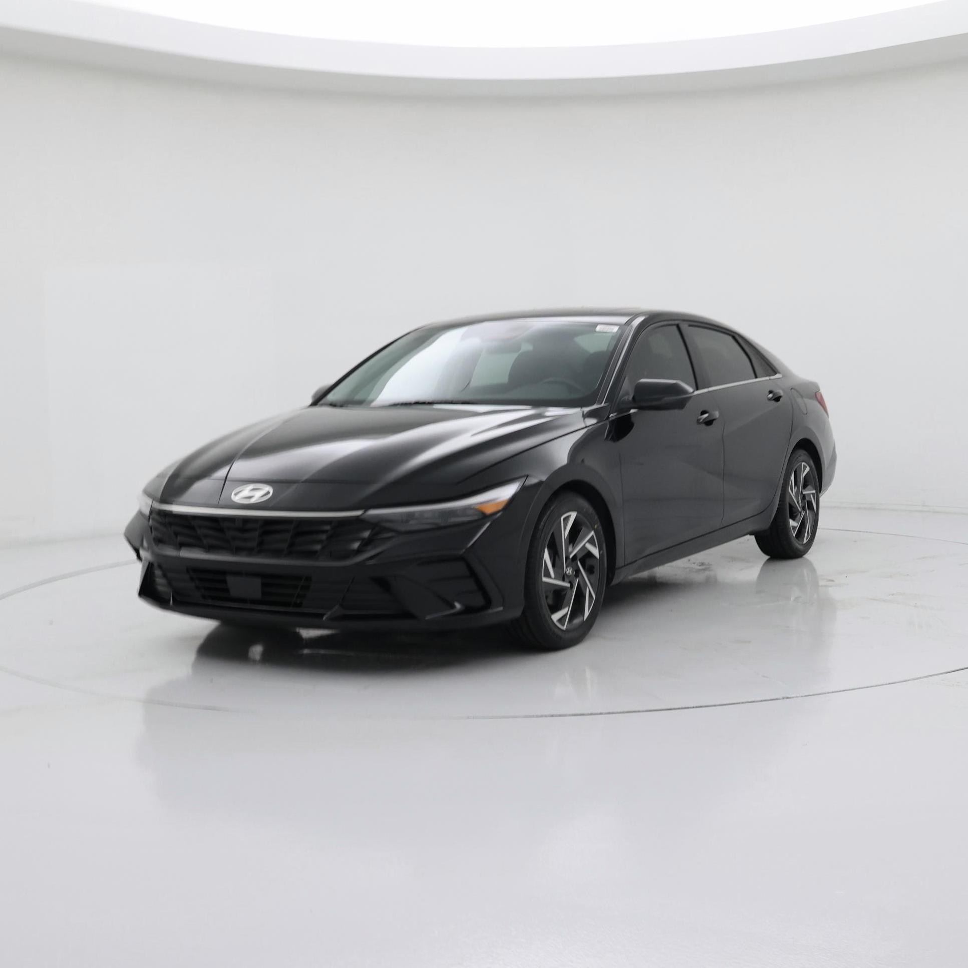 Thumbnail: 2024 Hyundai Elantra - 4