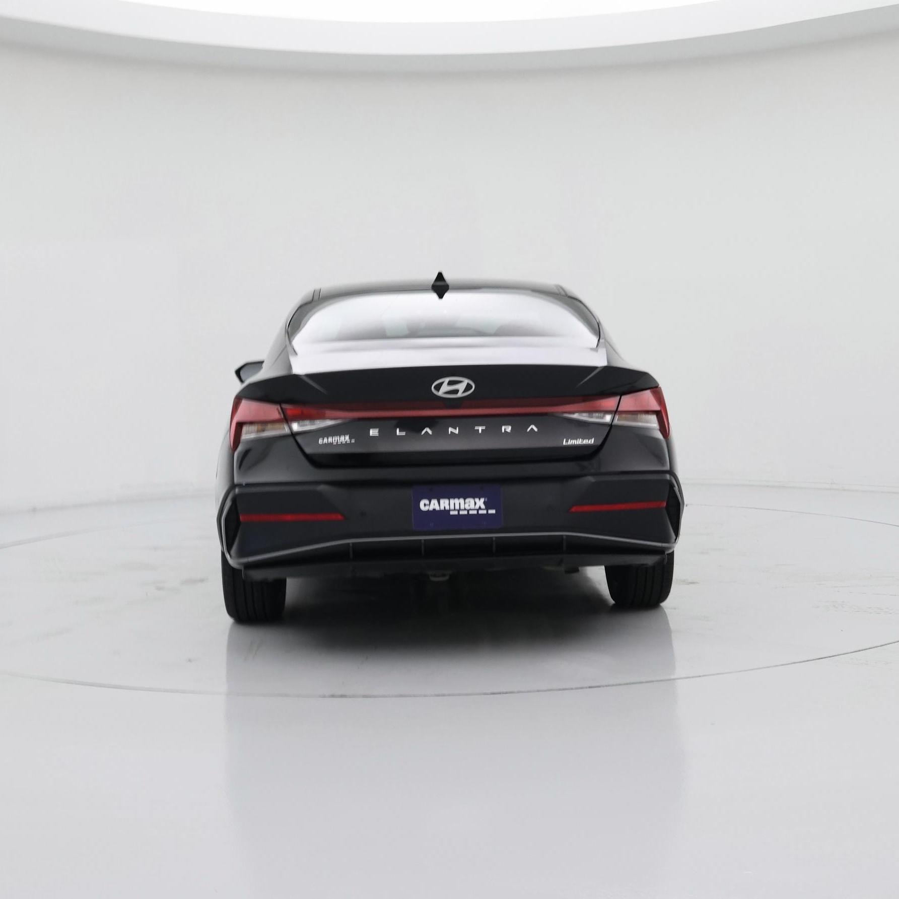 Thumbnail: 2024 Hyundai Elantra - 6