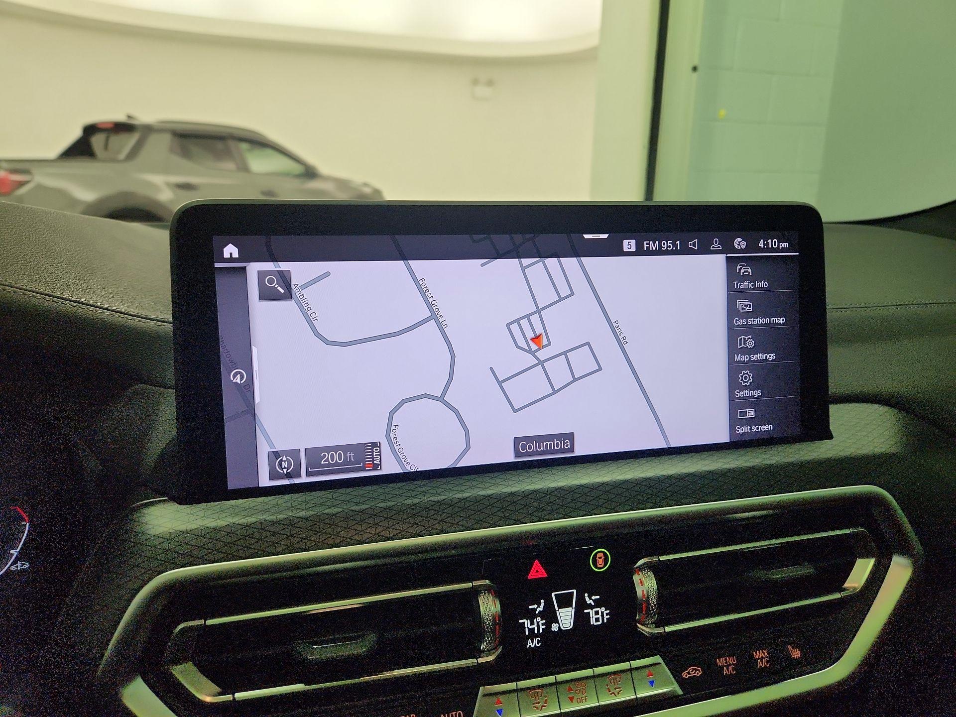 Thumbnail: 2022 BMW X4 - 14