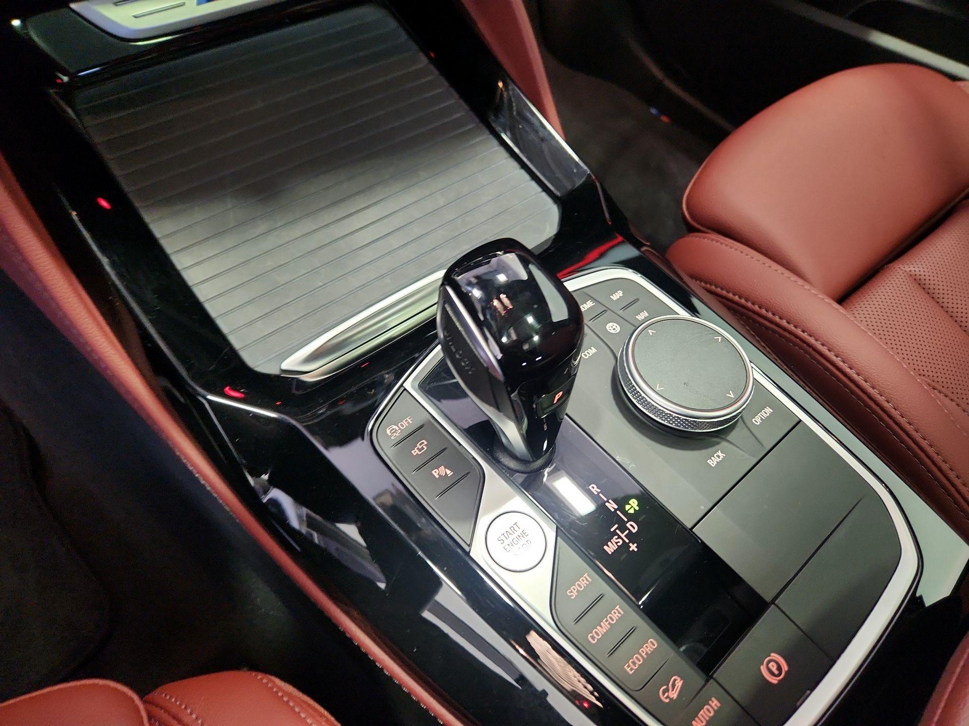 Thumbnail: 2022 BMW X4 - 18