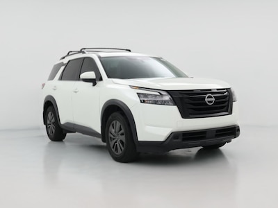 2023 Nissan Pathfinder SV