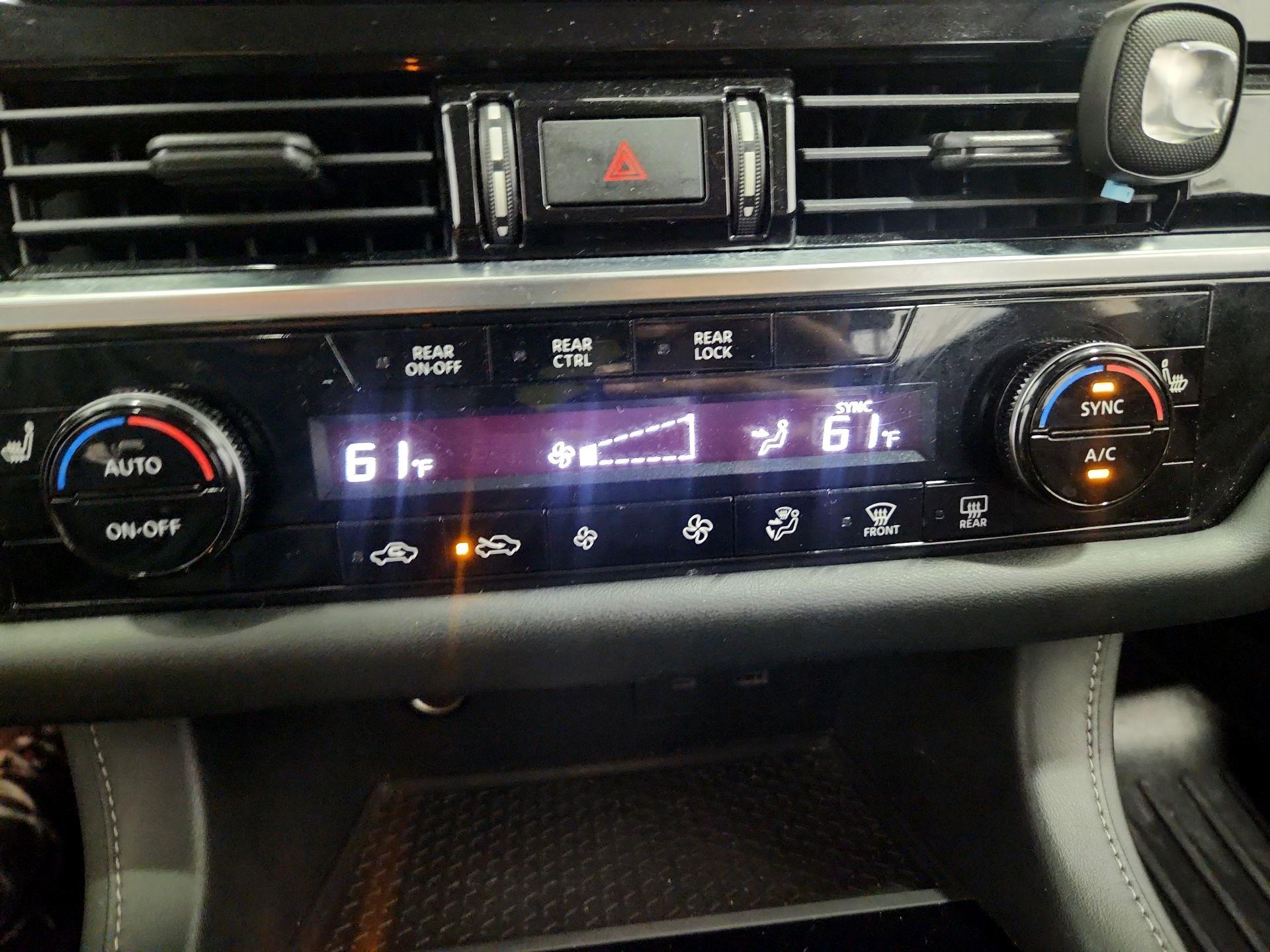 Thumbnail: 2023 Nissan Pathfinder - 16