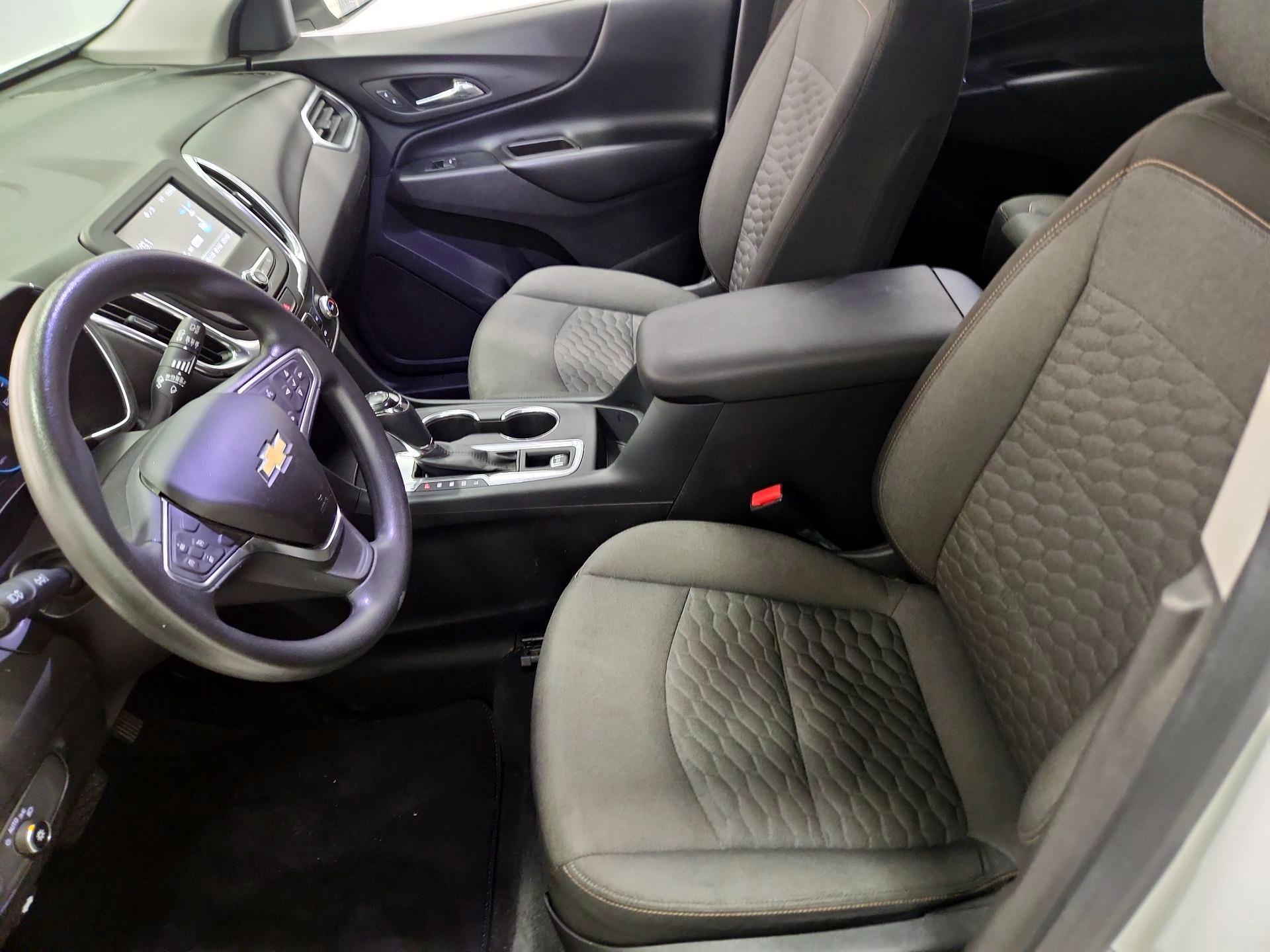 Thumbnail: 2018 Chevrolet Equinox - 11