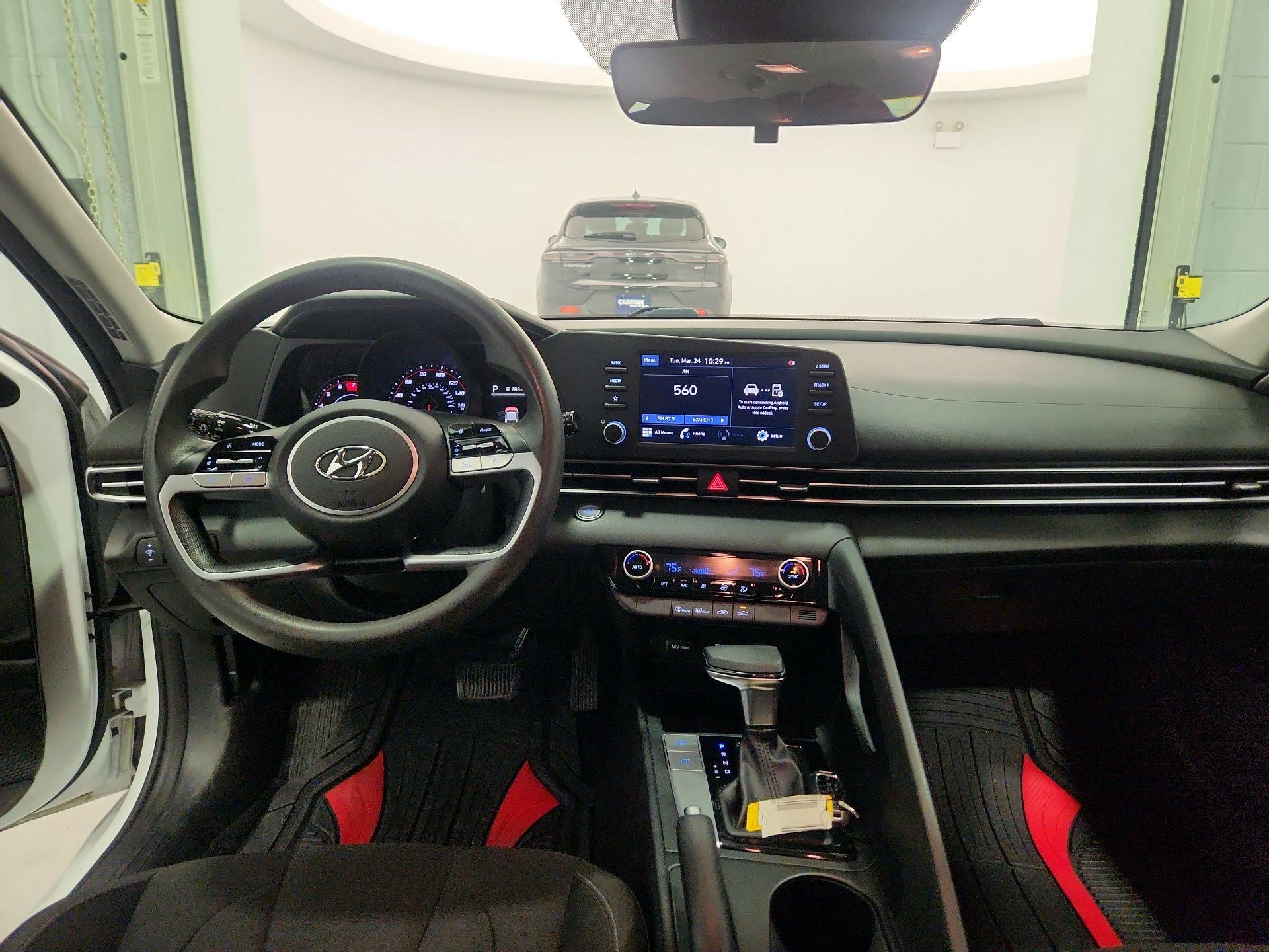 Thumbnail: 2021 Hyundai Elantra - 9