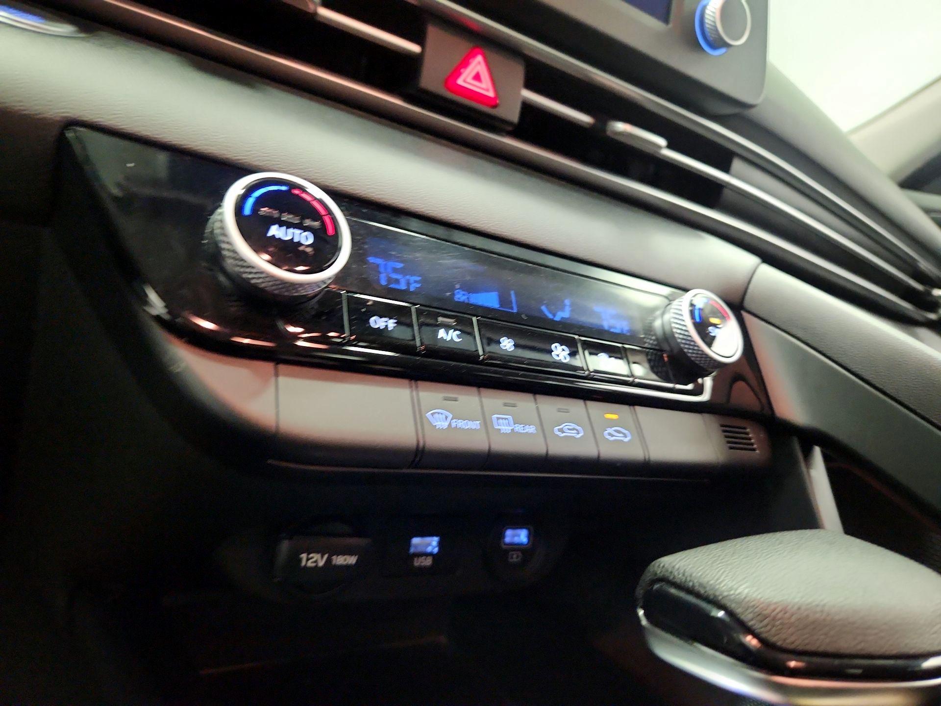 Thumbnail: 2021 Hyundai Elantra - 16