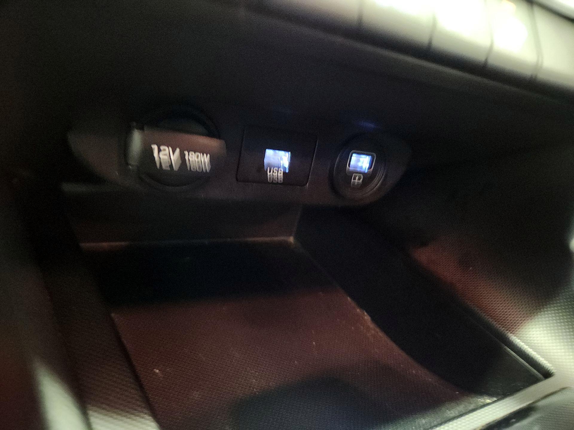 Thumbnail: 2021 Hyundai Elantra - 18