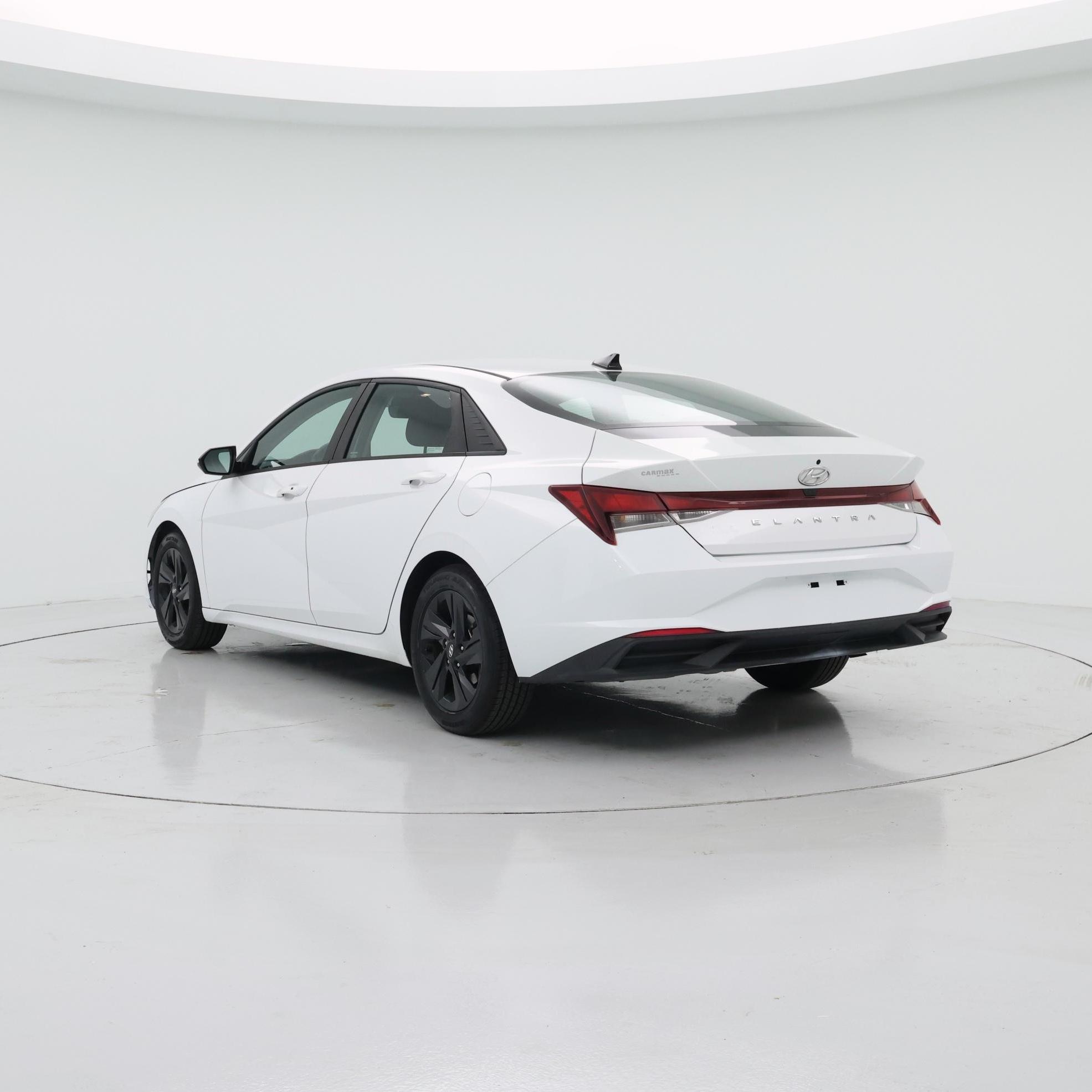 Thumbnail: 2021 Hyundai Elantra - 2