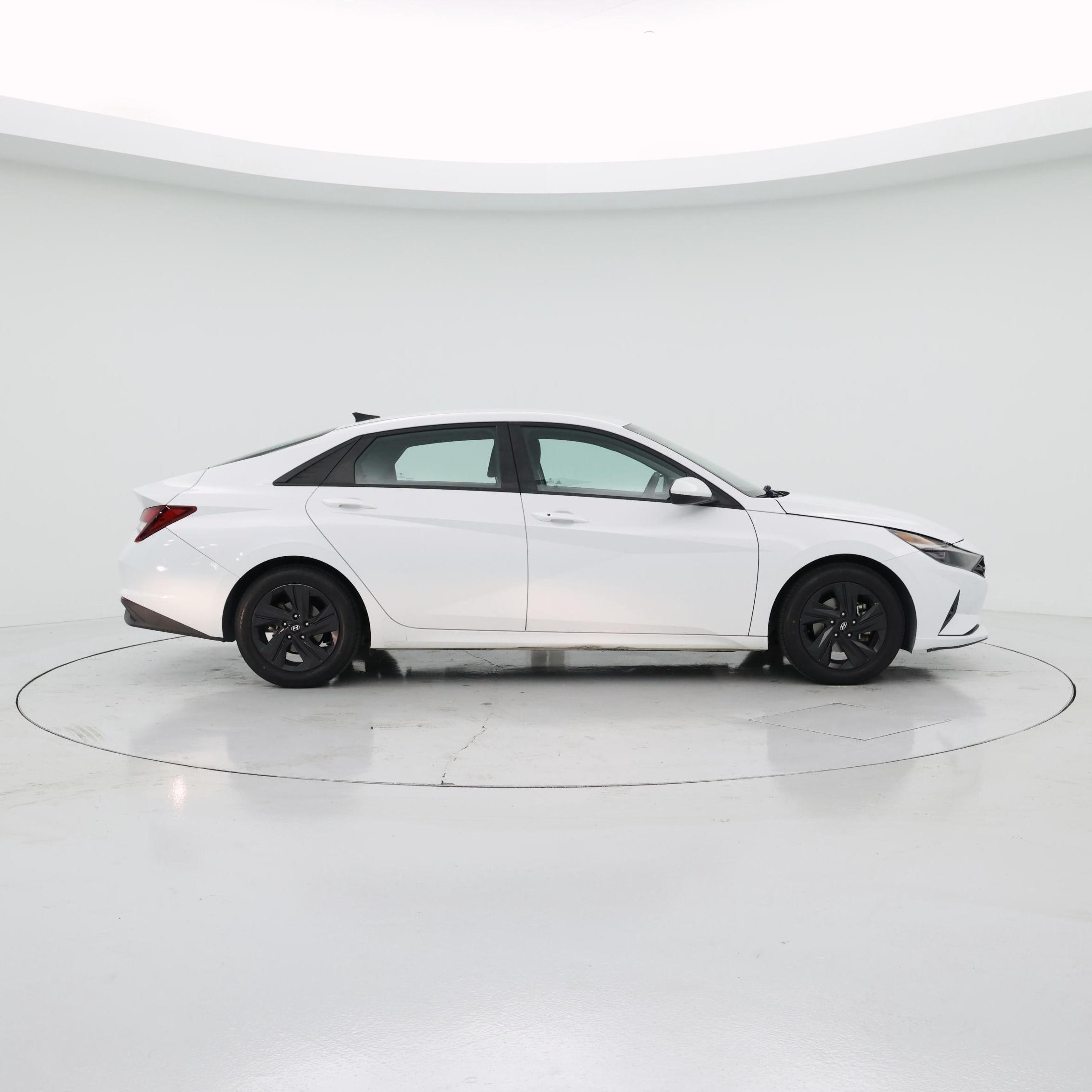 Thumbnail: 2021 Hyundai Elantra - 7