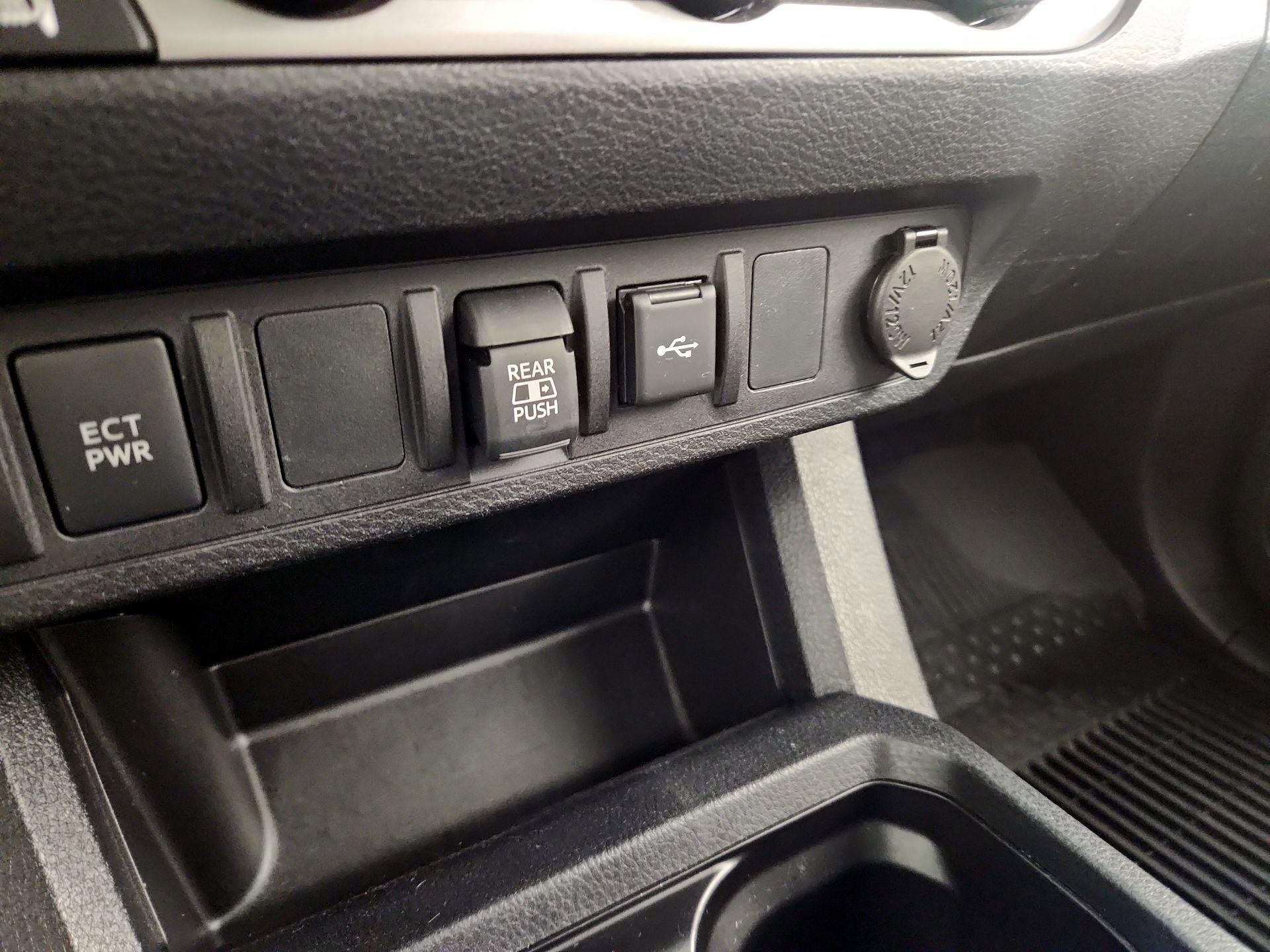 Thumbnail: 2023 Toyota Tacoma - 18