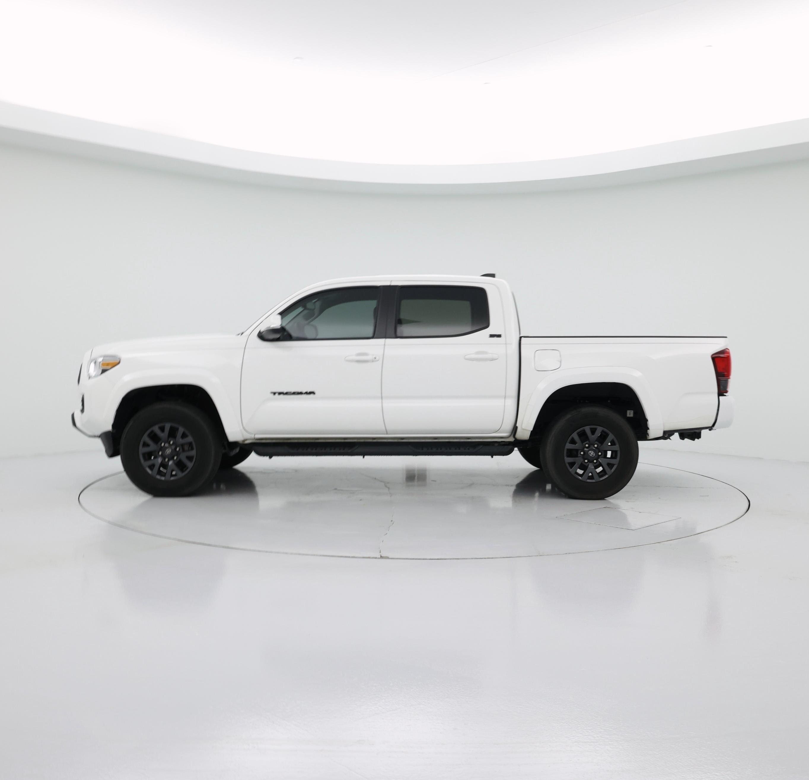 Thumbnail: 2023 Toyota Tacoma - 3