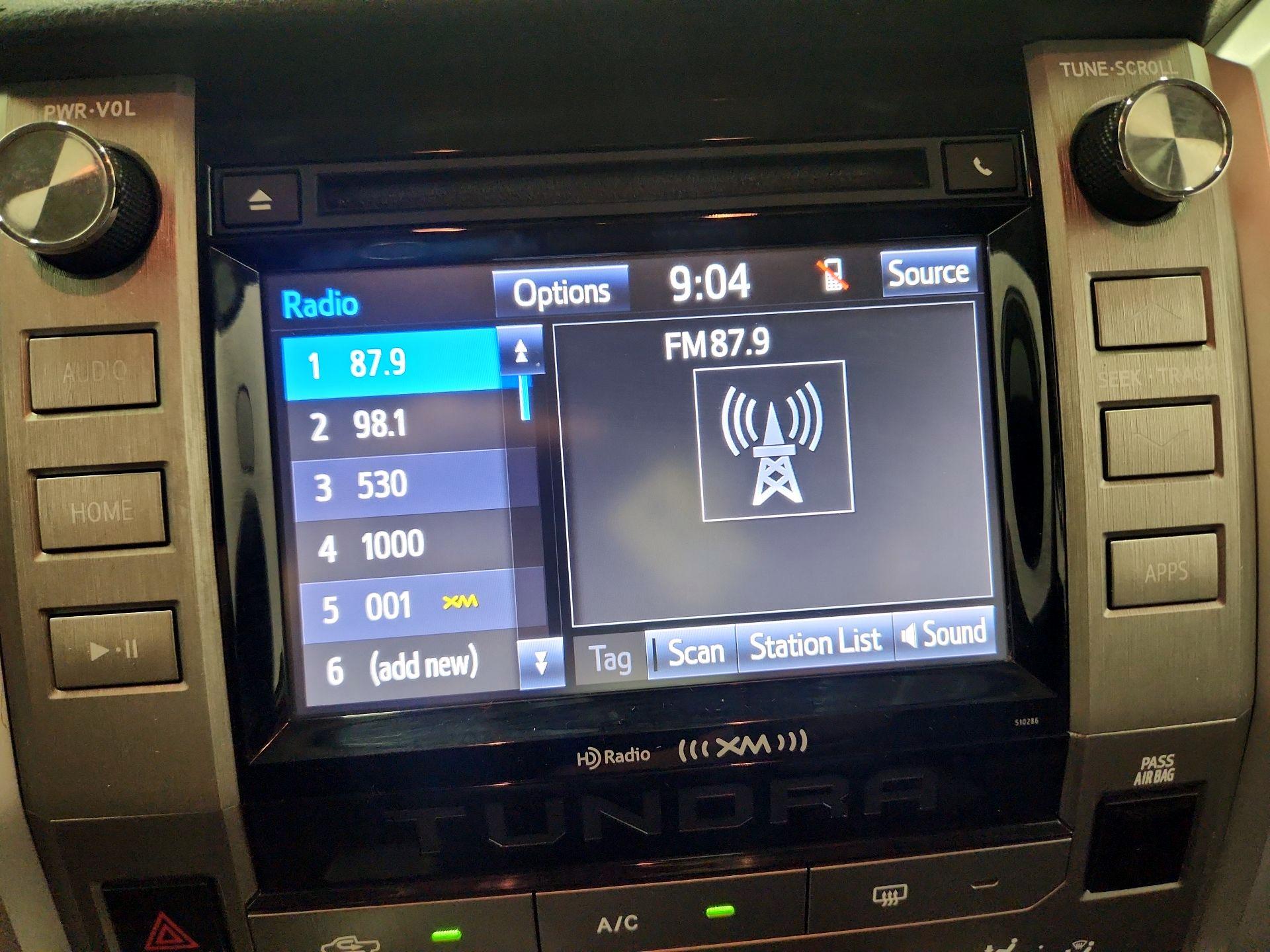 Thumbnail: 2018 Toyota Tundra - 15