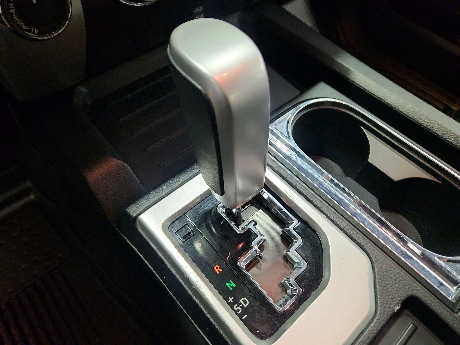 Thumbnail: 2018 Toyota Tundra - 17