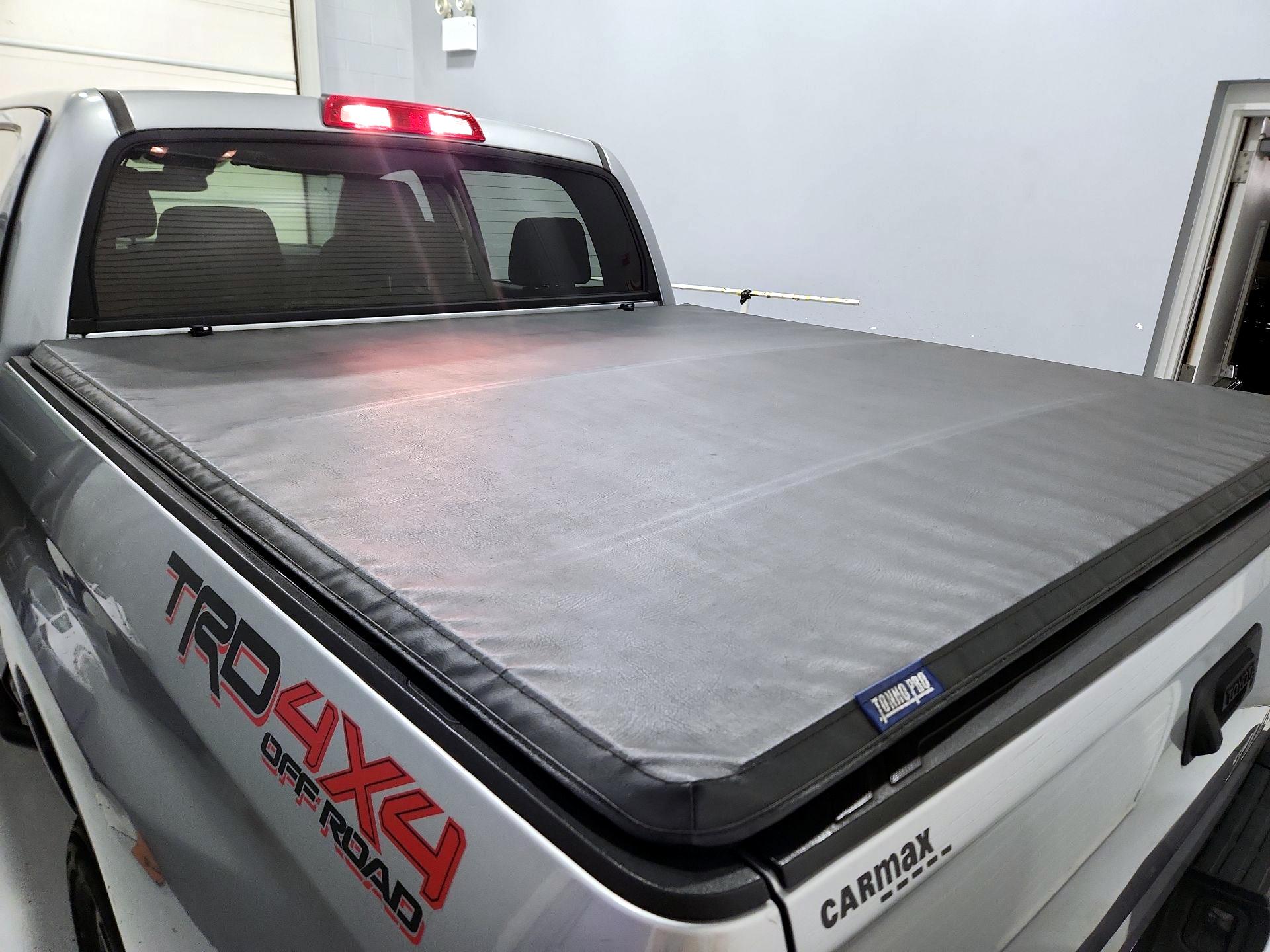 Thumbnail: 2018 Toyota Tundra - 20