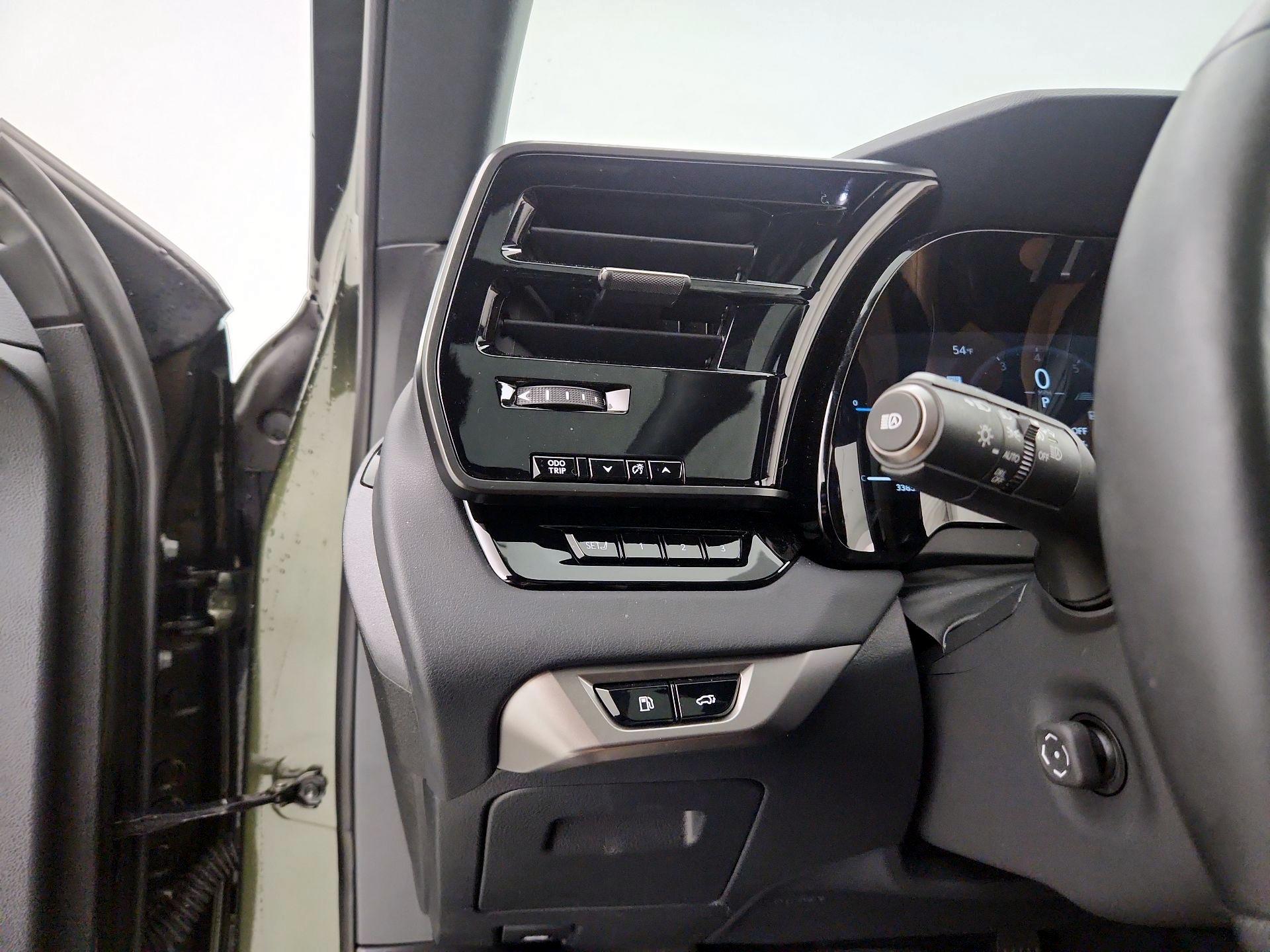 Thumbnail: 2025 Lexus RX - 13