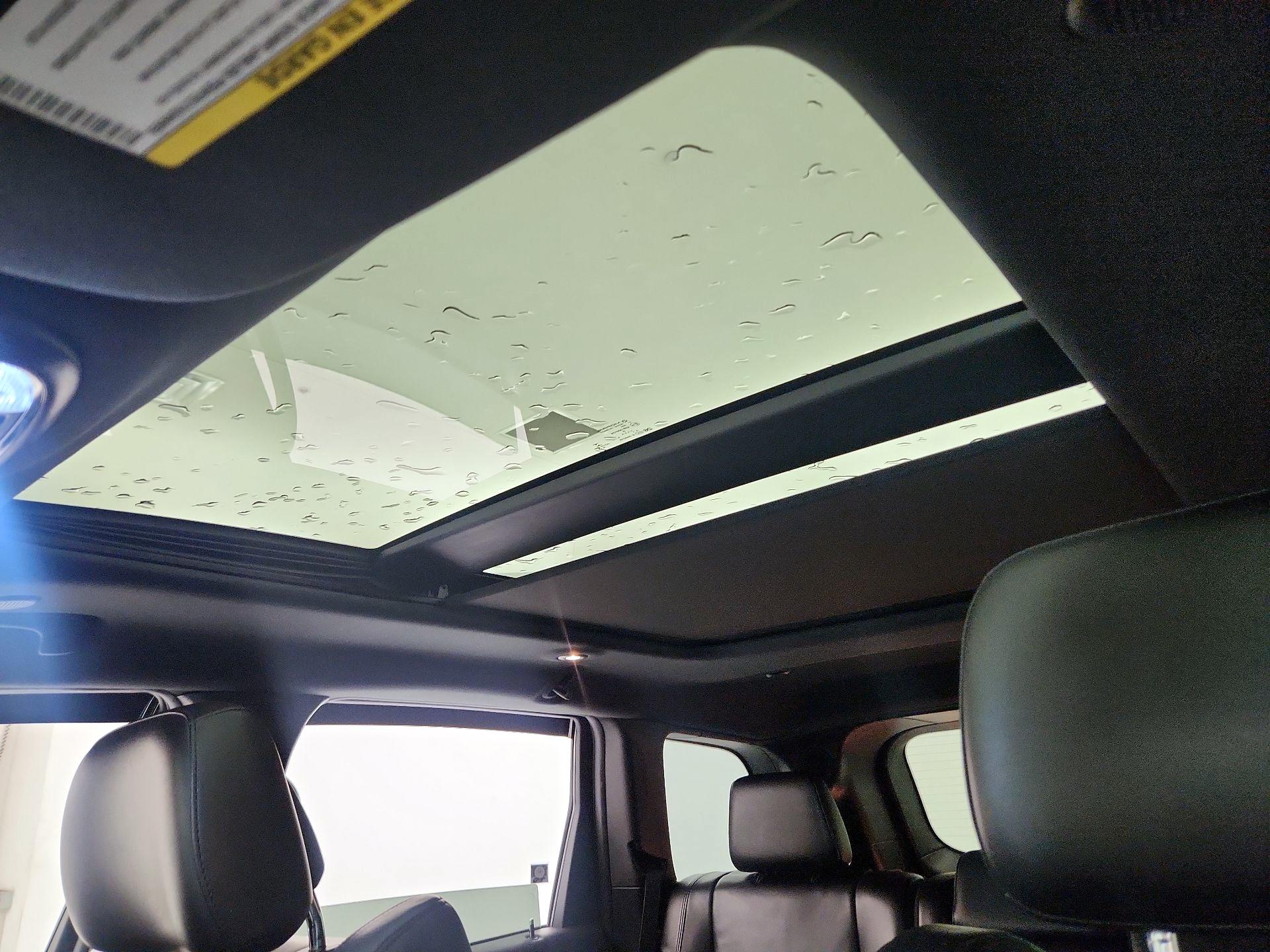 Thumbnail: 2019 Jeep Grand Cherokee - 20